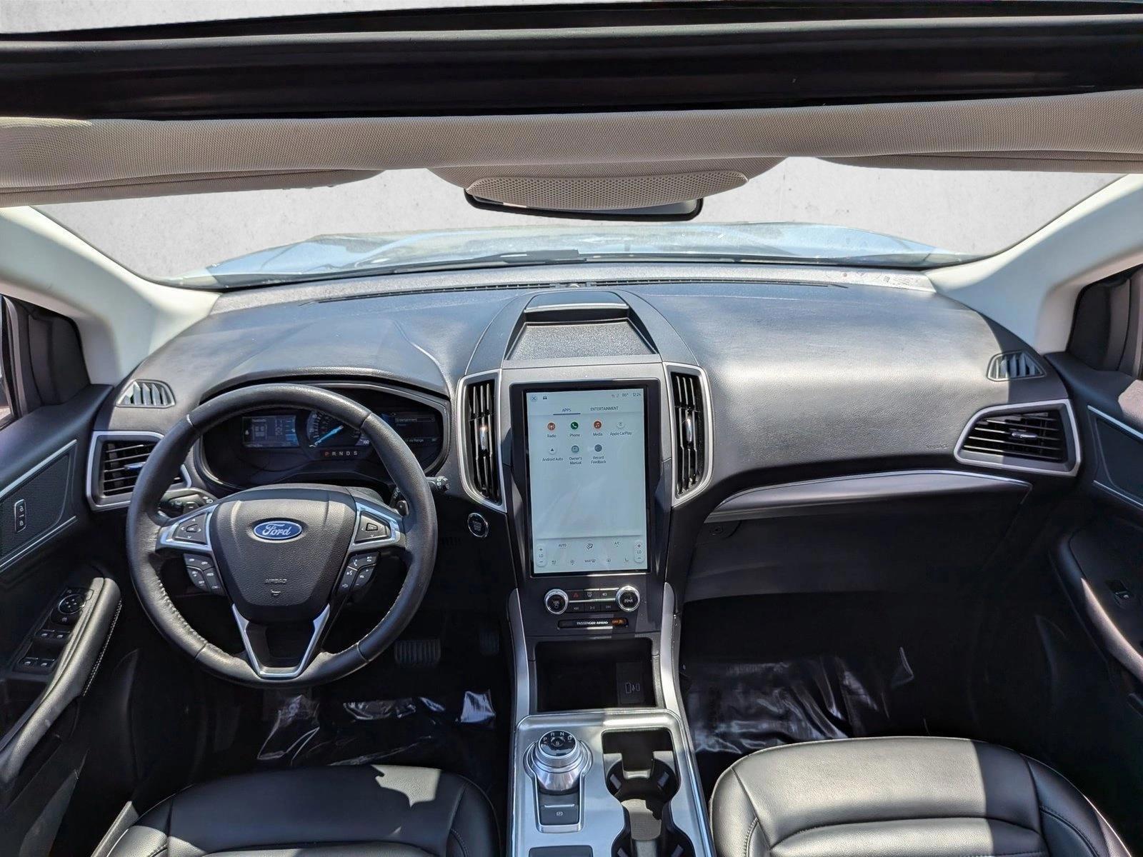 Thumbnail: 2022 Ford Edge - 4