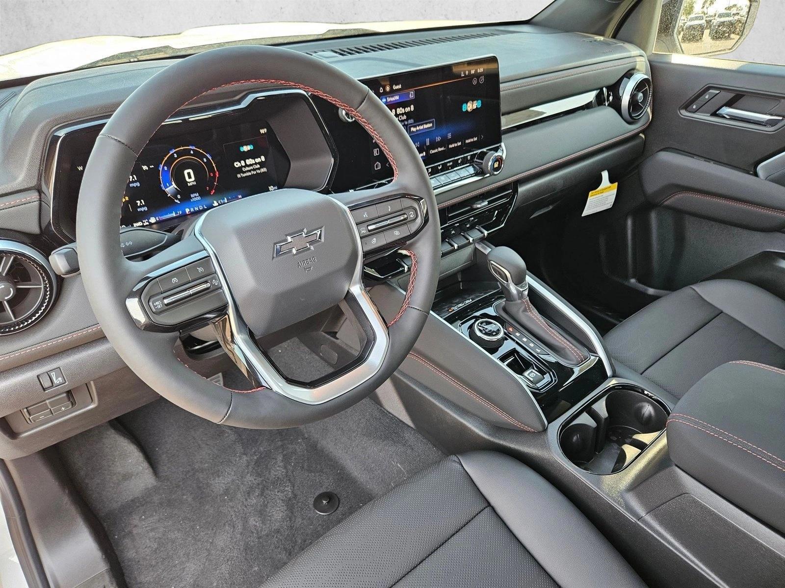 Thumbnail: 2026 Chevrolet Colorado - 3