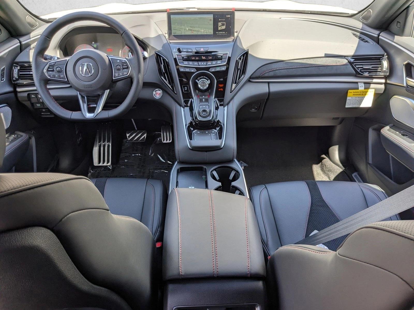Thumbnail: 2026 Acura RDX - 3