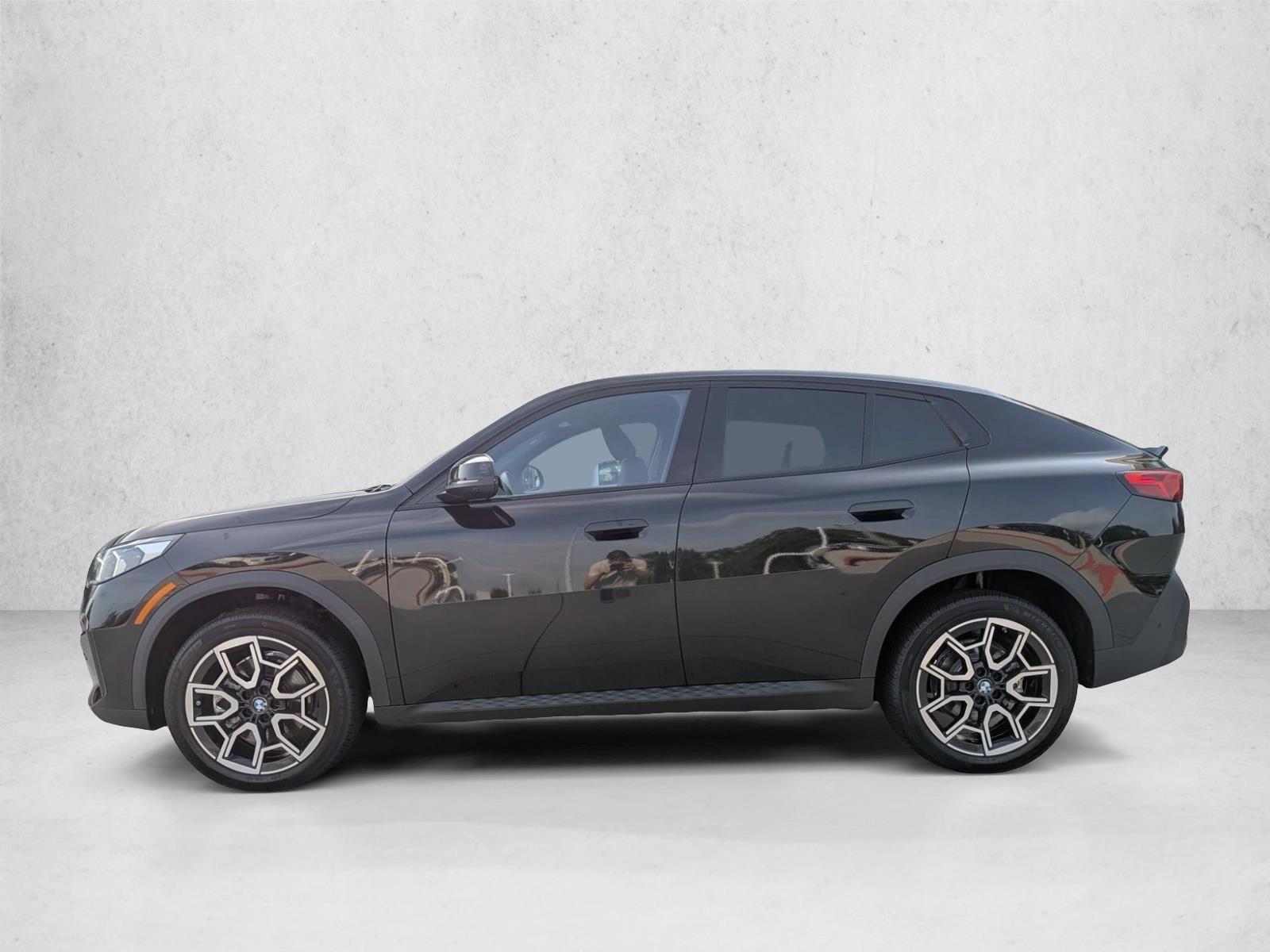 Thumbnail: 2026 BMW X2 - 2