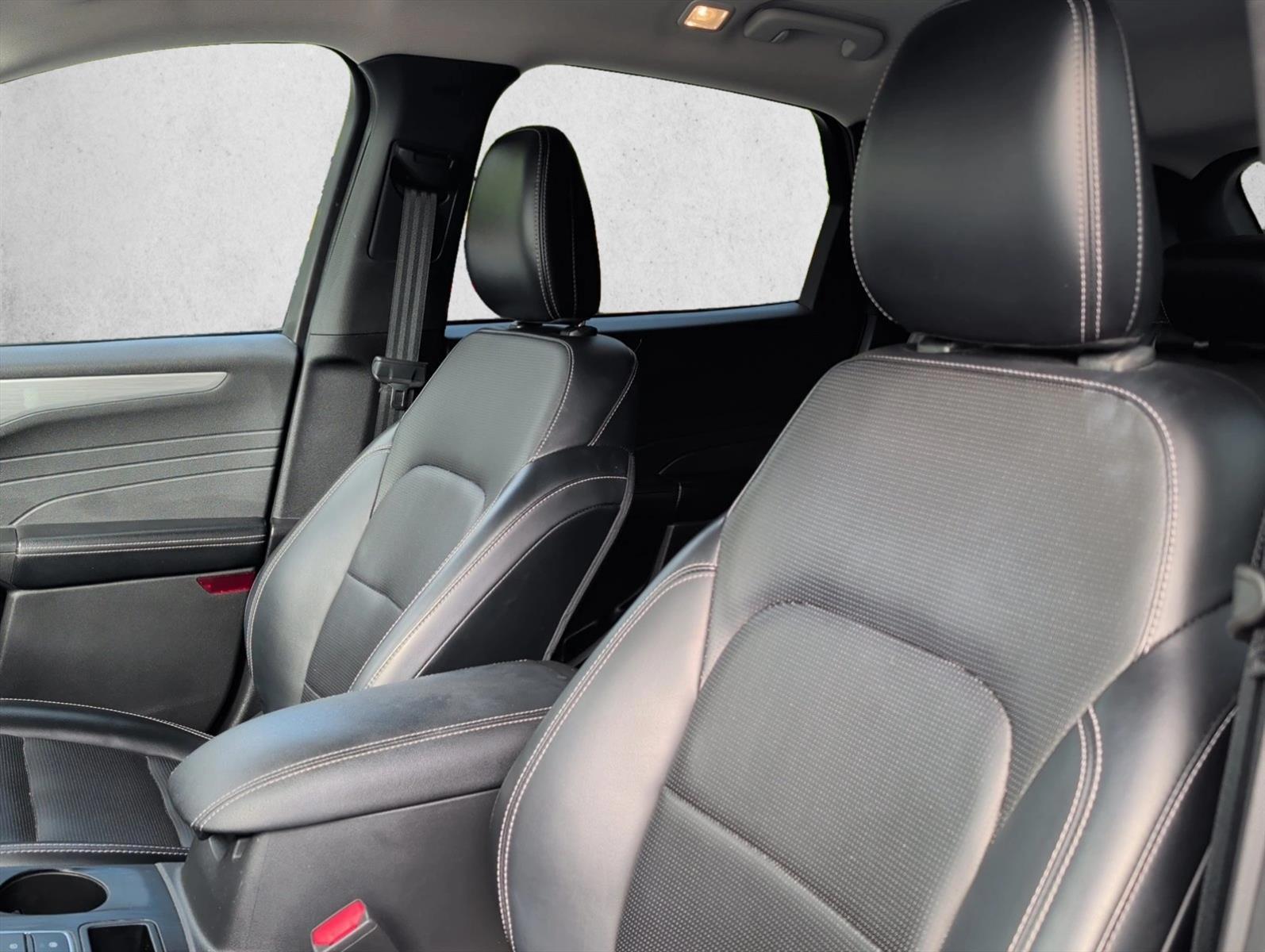 2023 Ford Escape Platinum - Photo 11