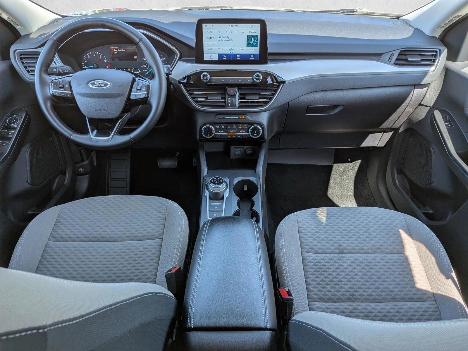 Thumbnail: 2022 Ford Escape - 4