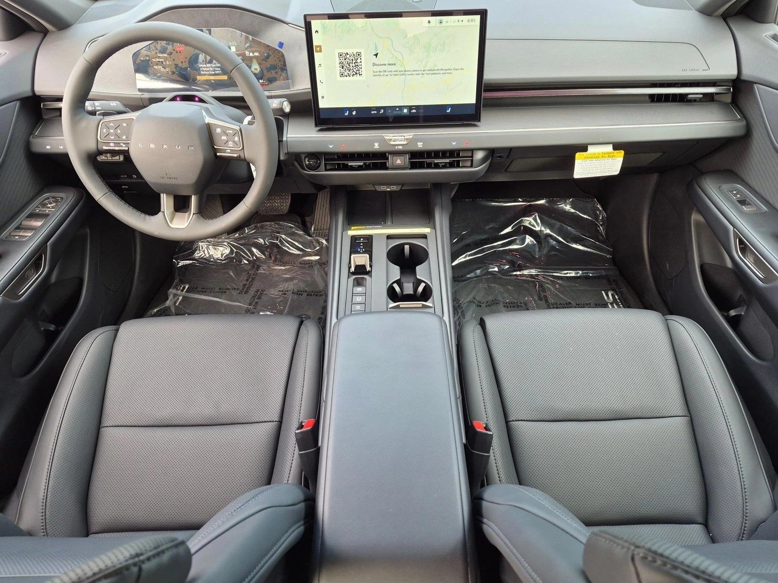Thumbnail: 2026 Lexus ES - 4