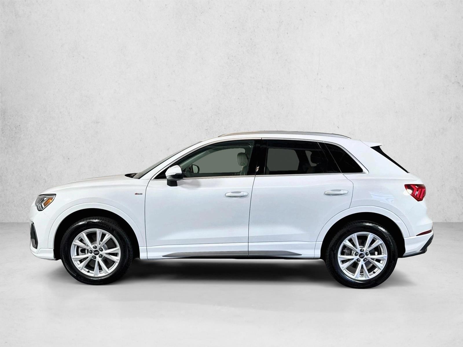 Thumbnail: 2025 Audi Q3 - 2