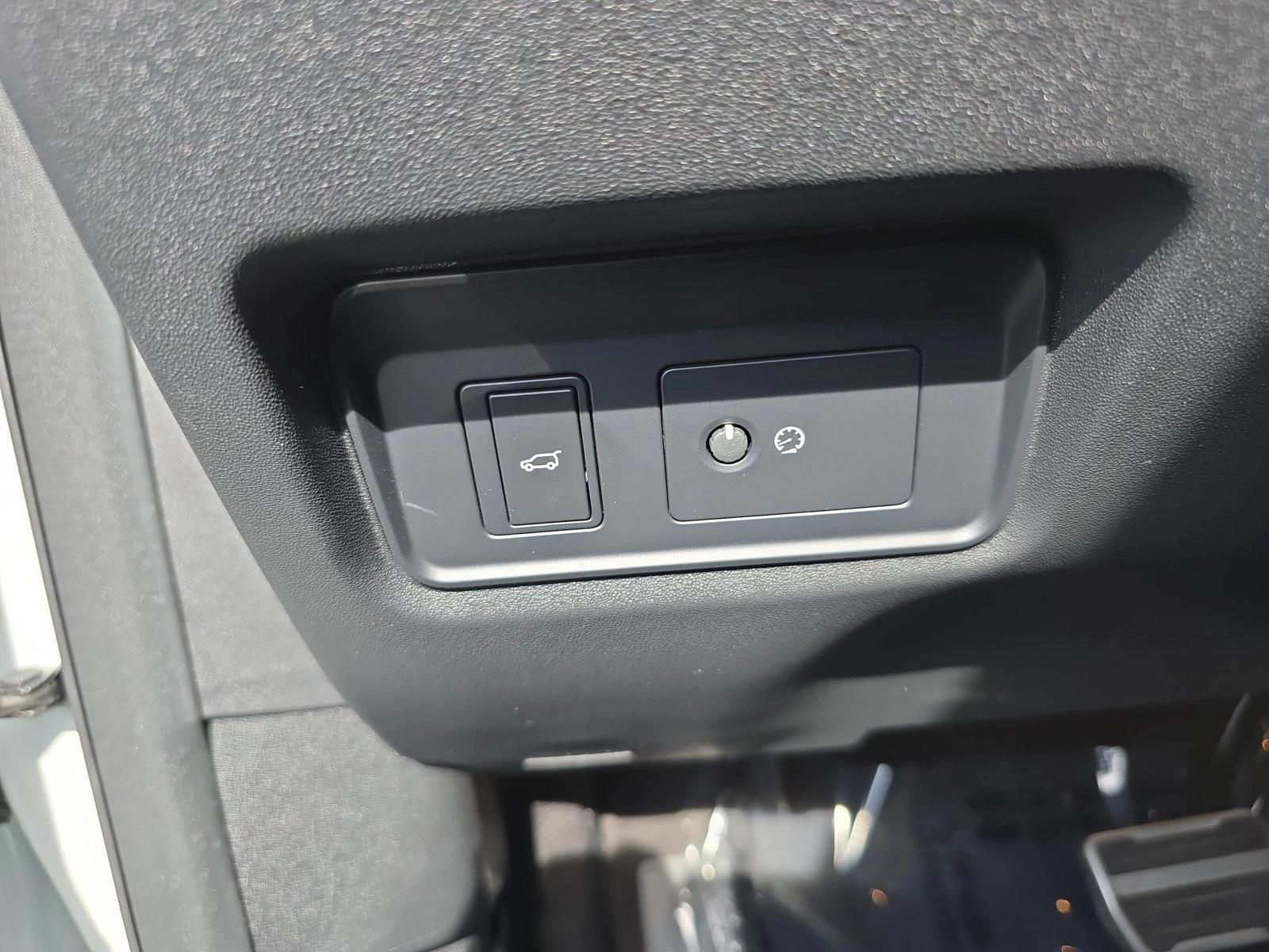 2024 Jaguar E-Pace R-DYNAMIC SE - Photo 26