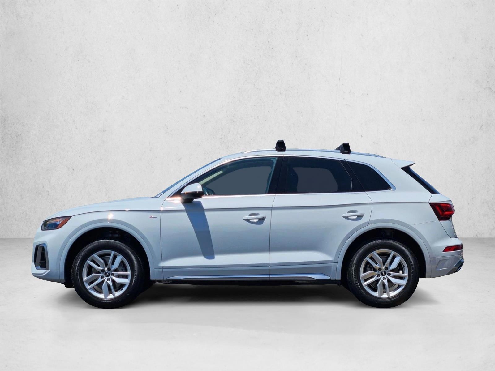 Thumbnail: 2023 Audi Q5 - 1