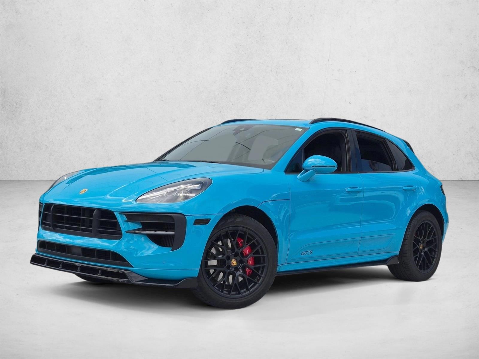 Thumbnail: 2020 Porsche Macan - 1