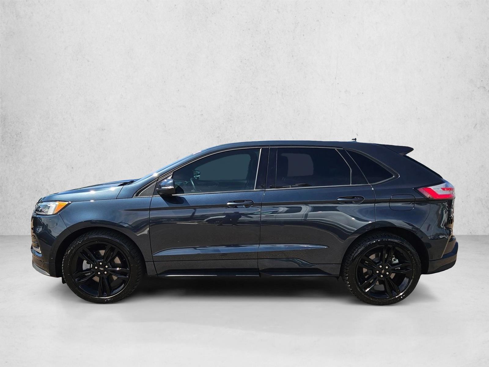 Thumbnail: 2022 Ford Edge - 2