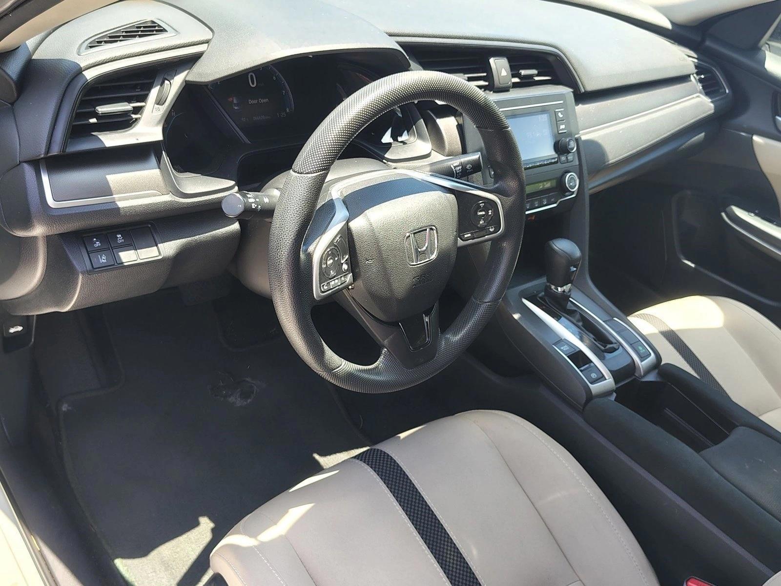 Thumbnail: 2019 Honda Civic - 3