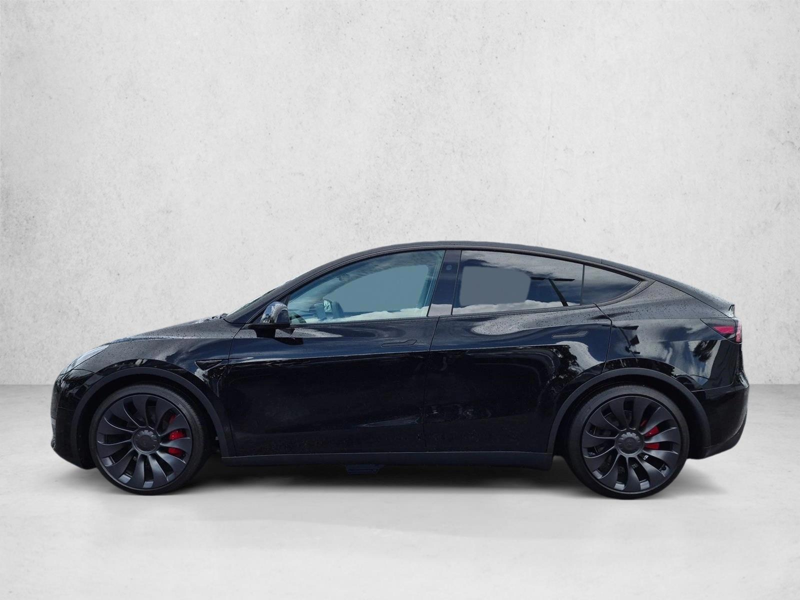 Thumbnail: 2025 Tesla Model Y - 2