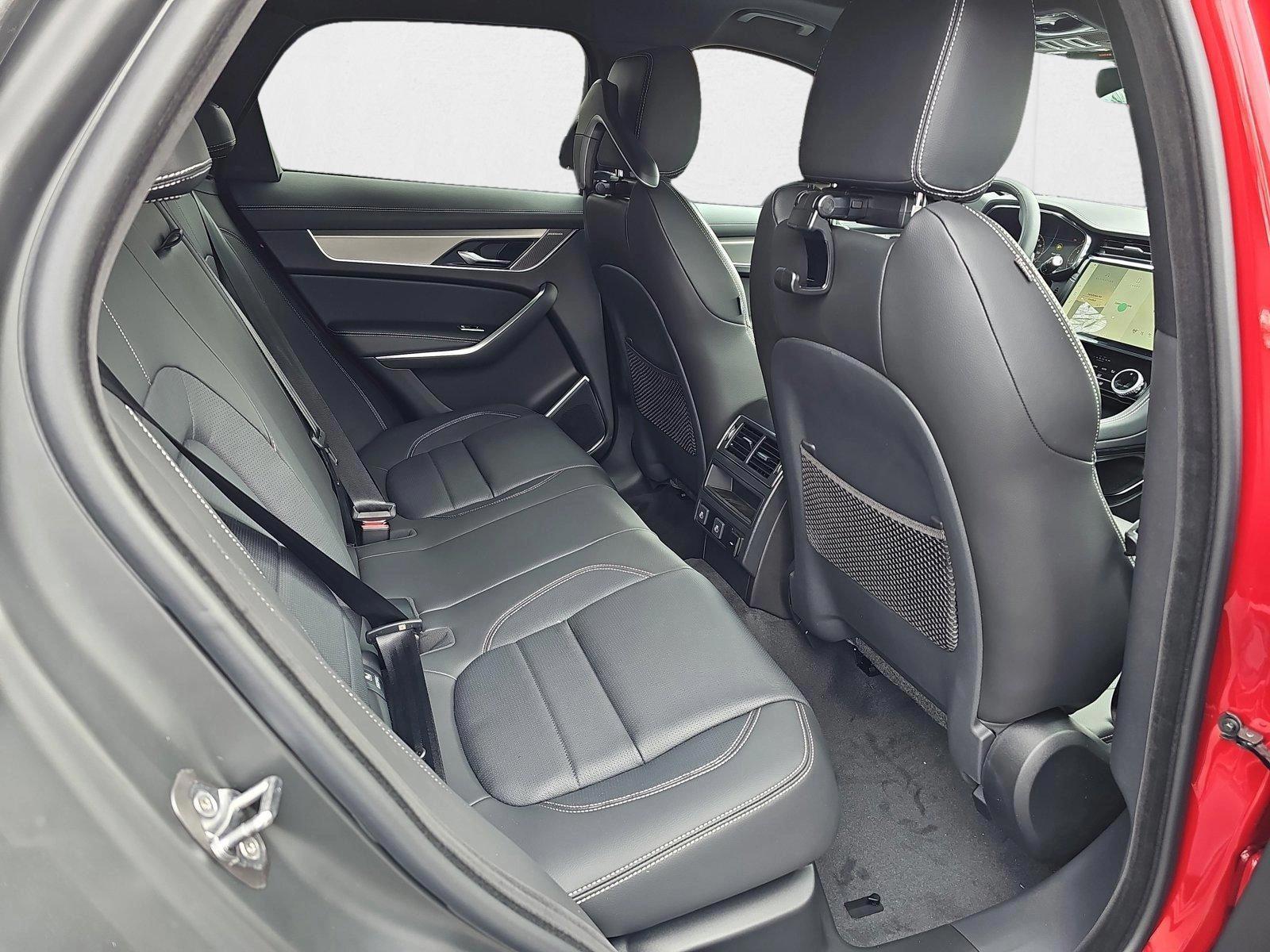 2026 Jaguar F-Pace R-Dynamic S - Photo 12