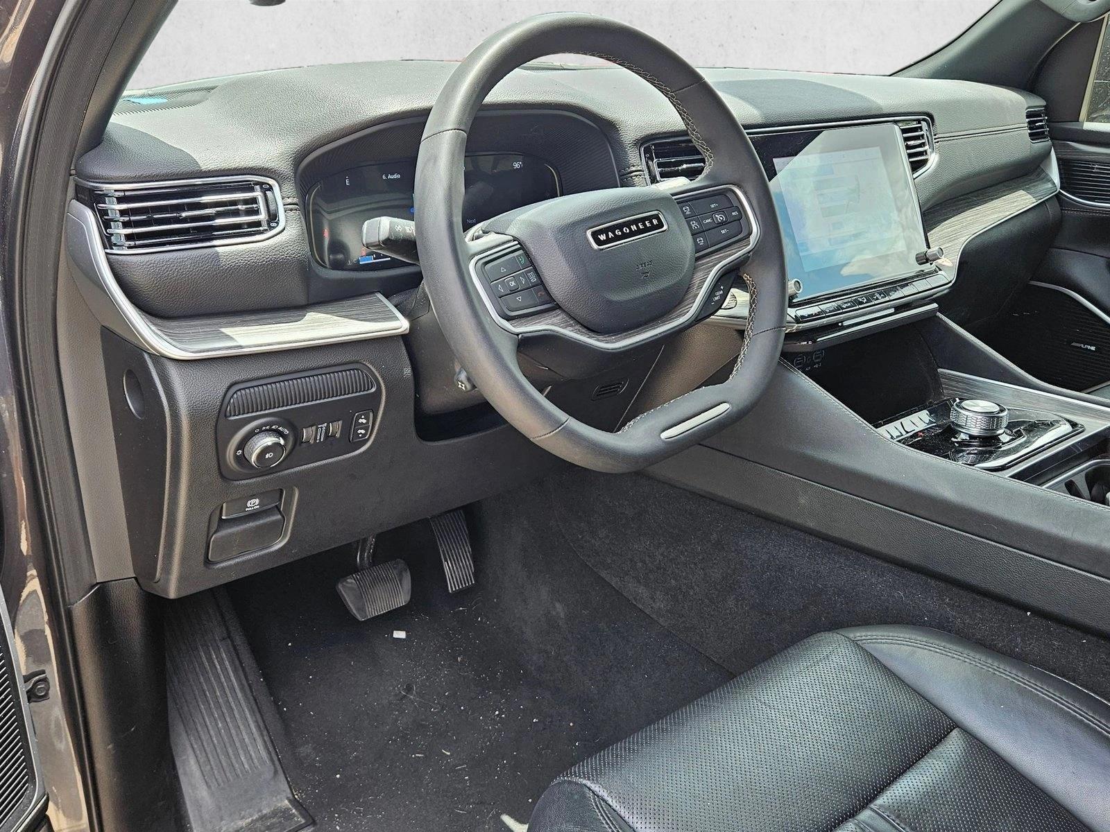 Thumbnail: 2024 Jeep Wagoneer - 3