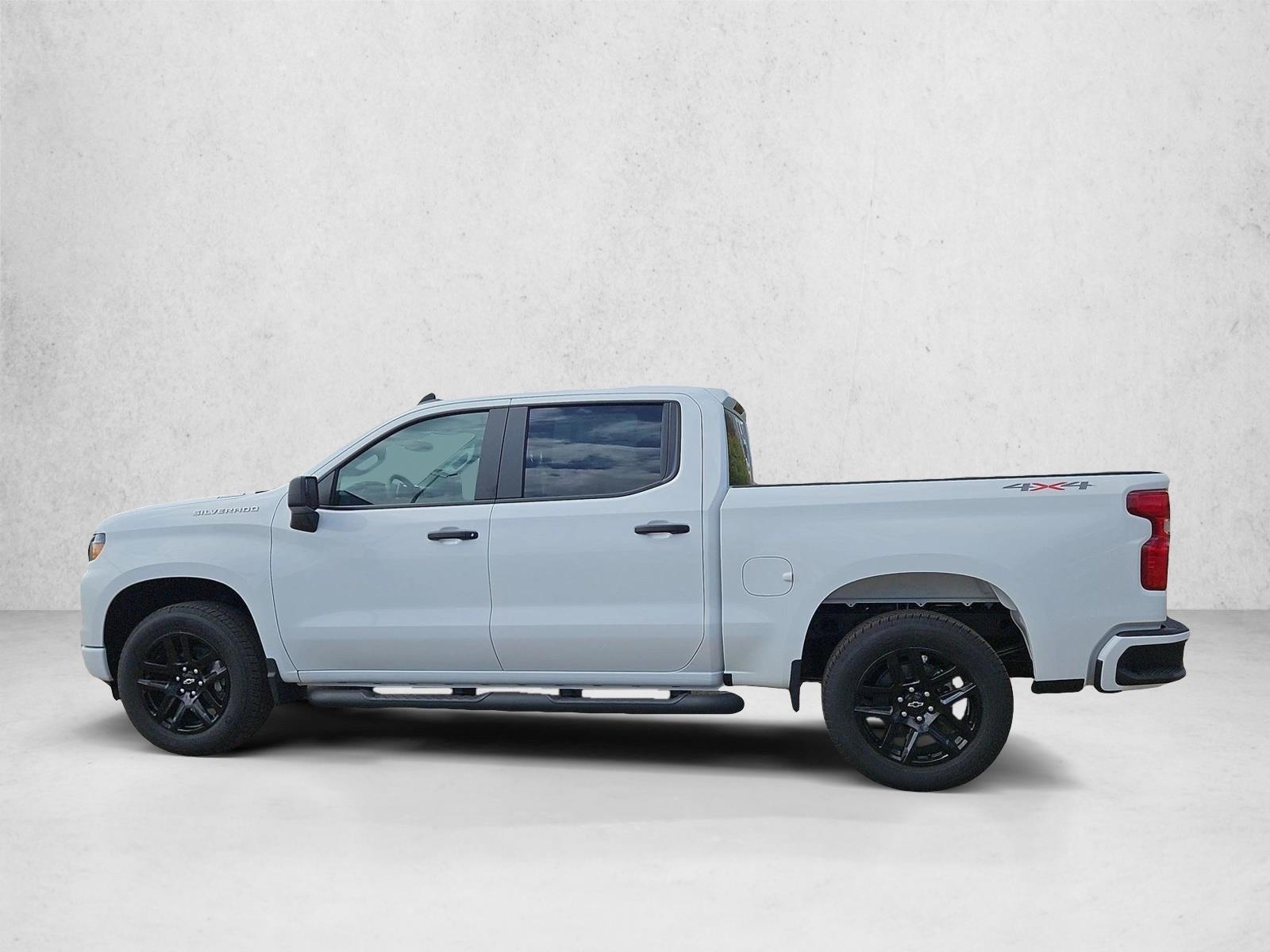 Thumbnail: 2026 Chevrolet Silverado 1500 - 2