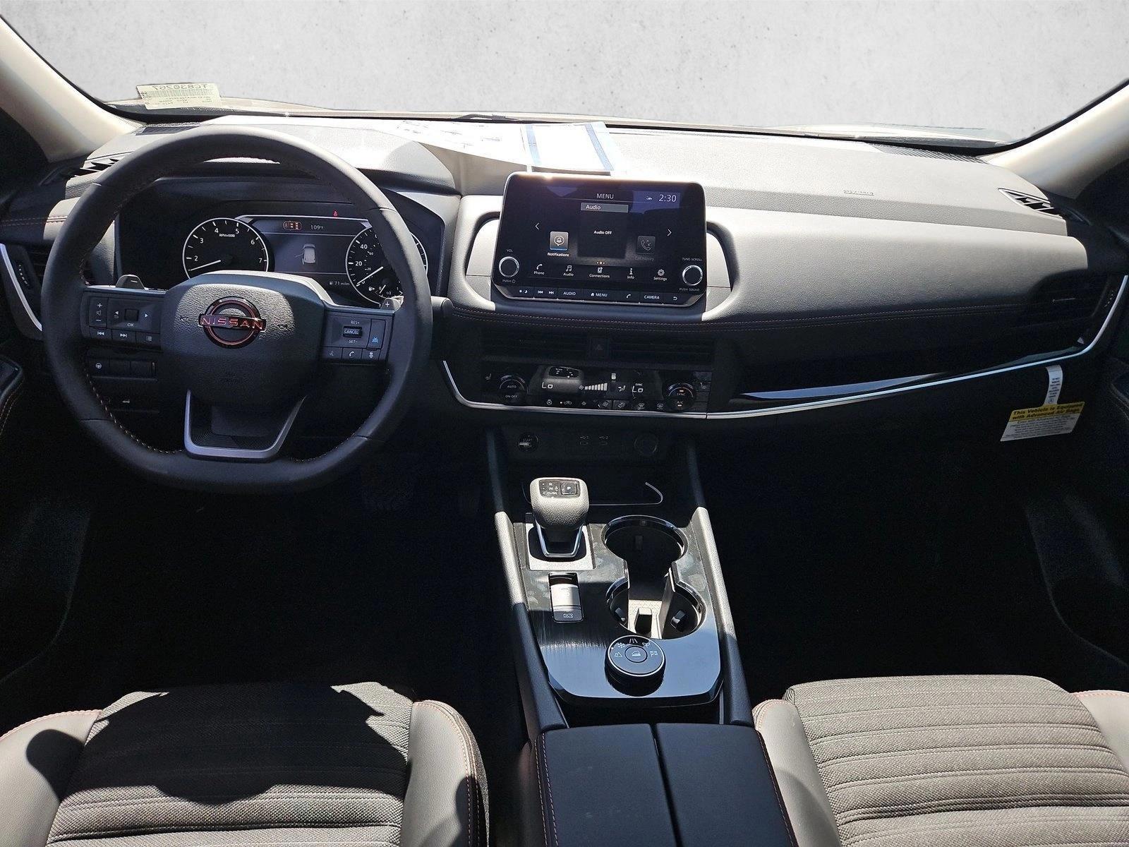 Thumbnail: 2026 Nissan Rogue - 4