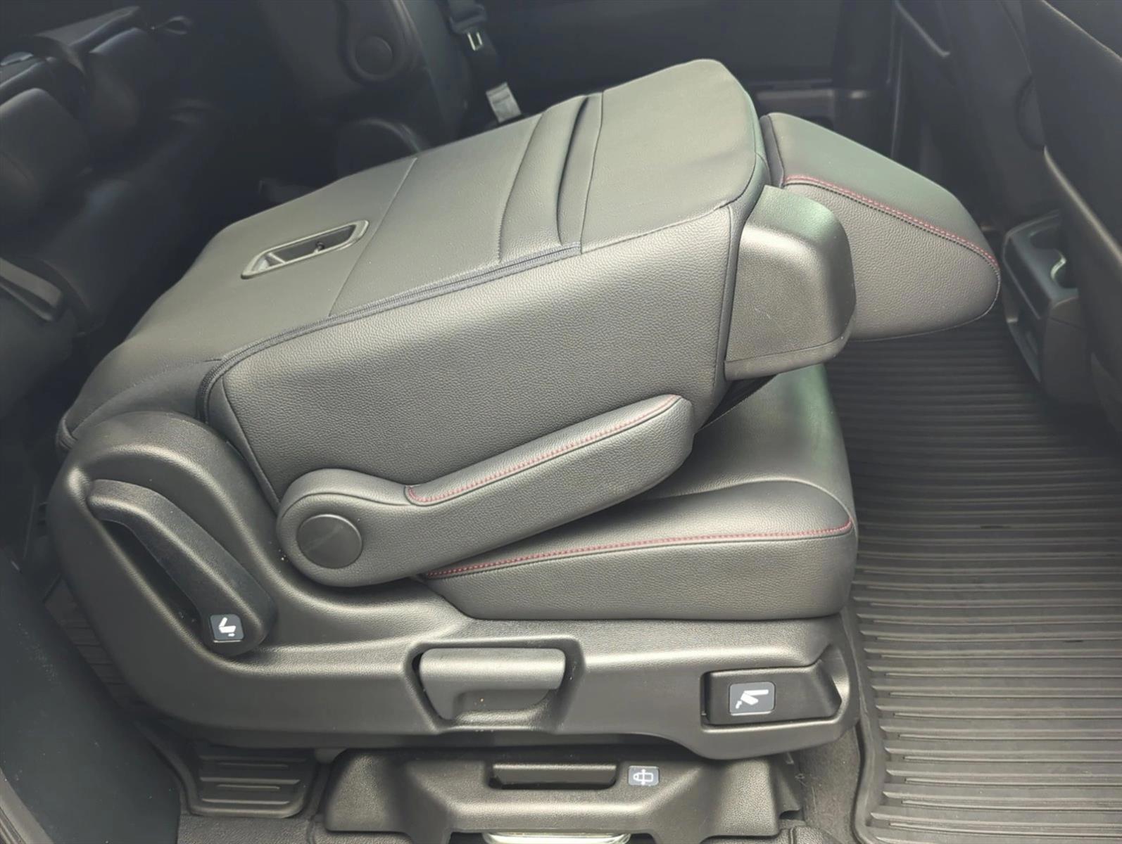 Thumbnail: 2023 Honda Odyssey - 3