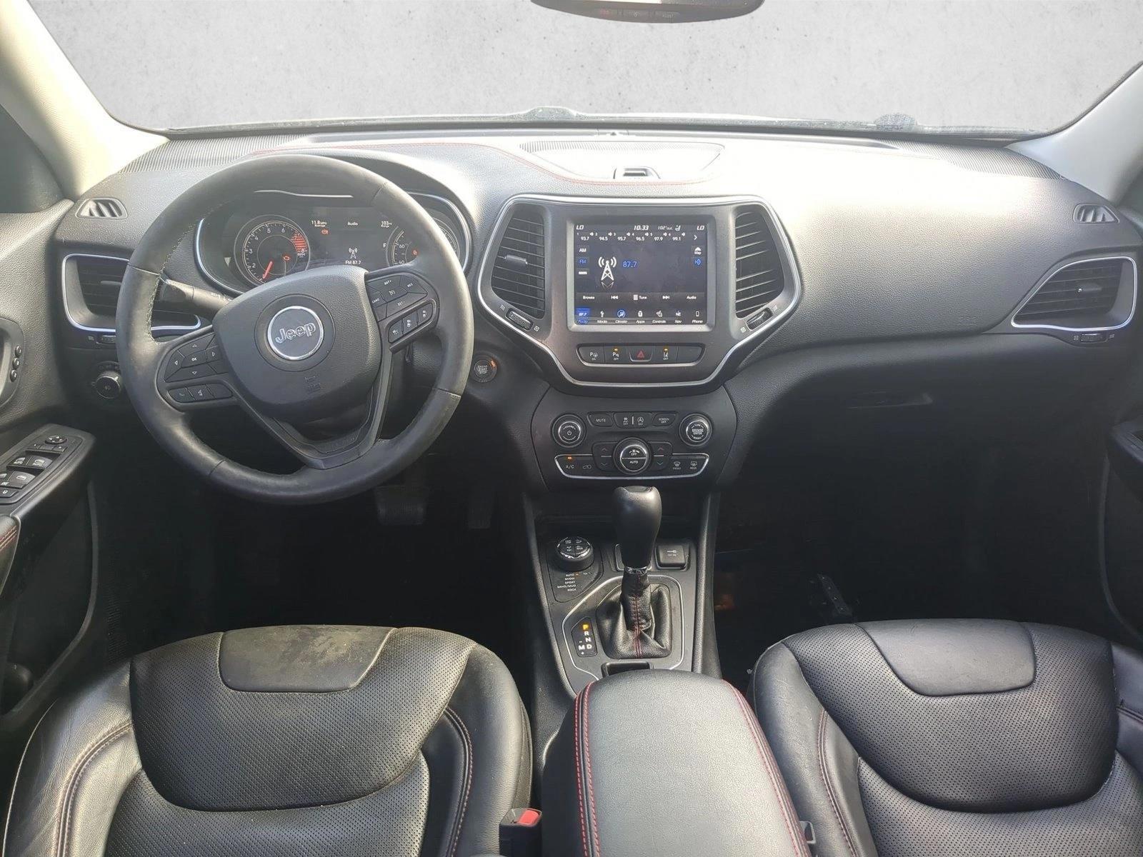 Thumbnail: 2019 Jeep Cherokee - 4