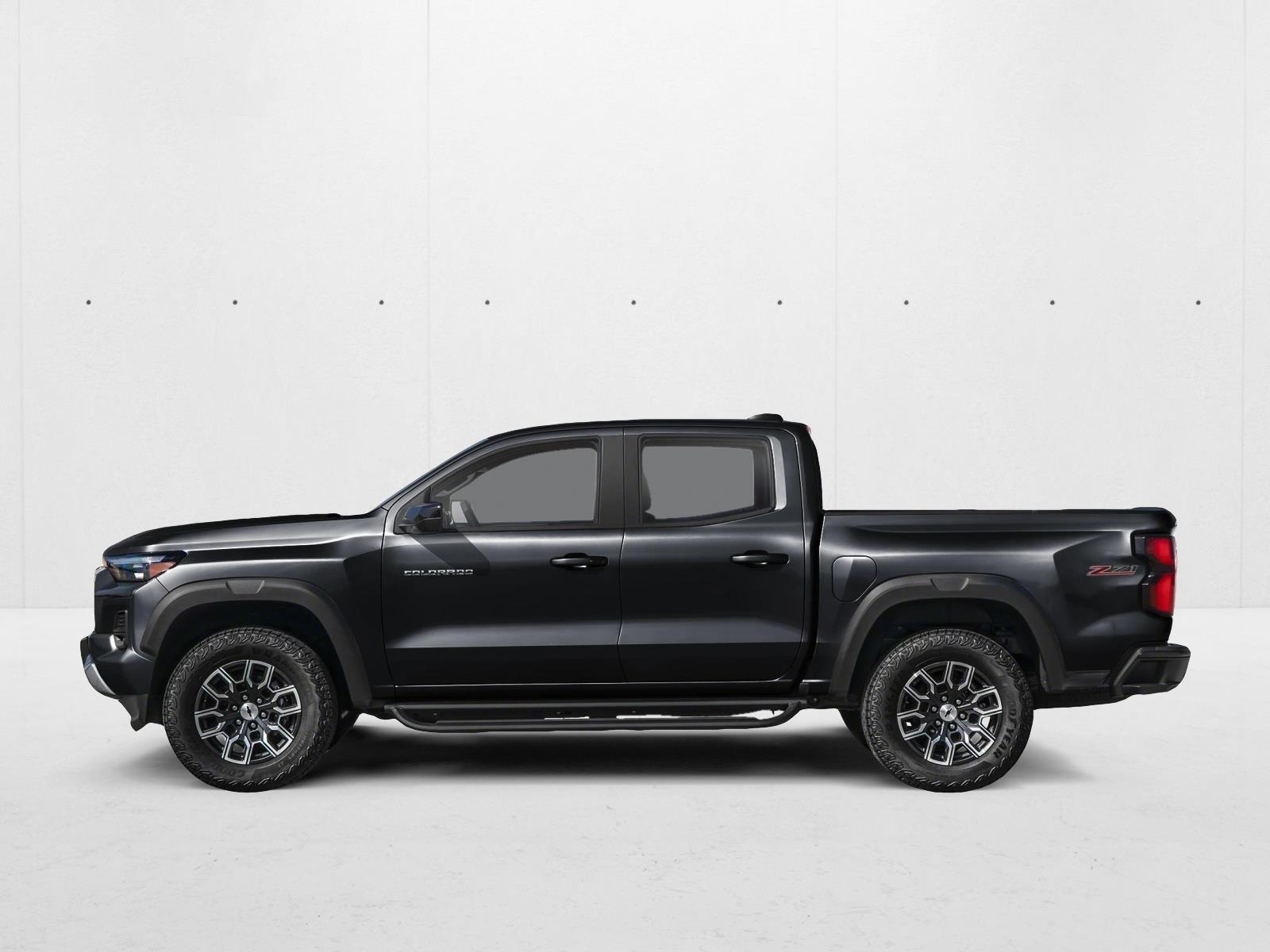 Thumbnail: 2026 Chevrolet Colorado - 2