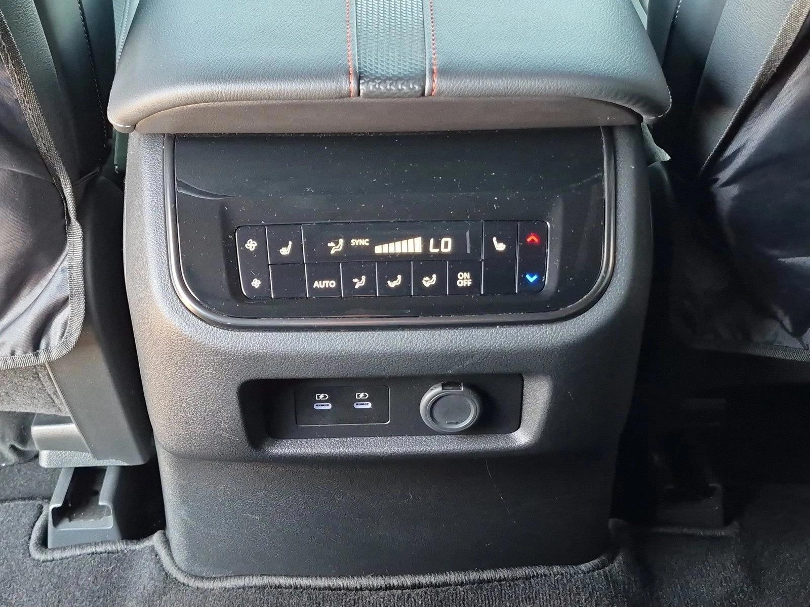 2025 Nissan NissanArmada, photo 16