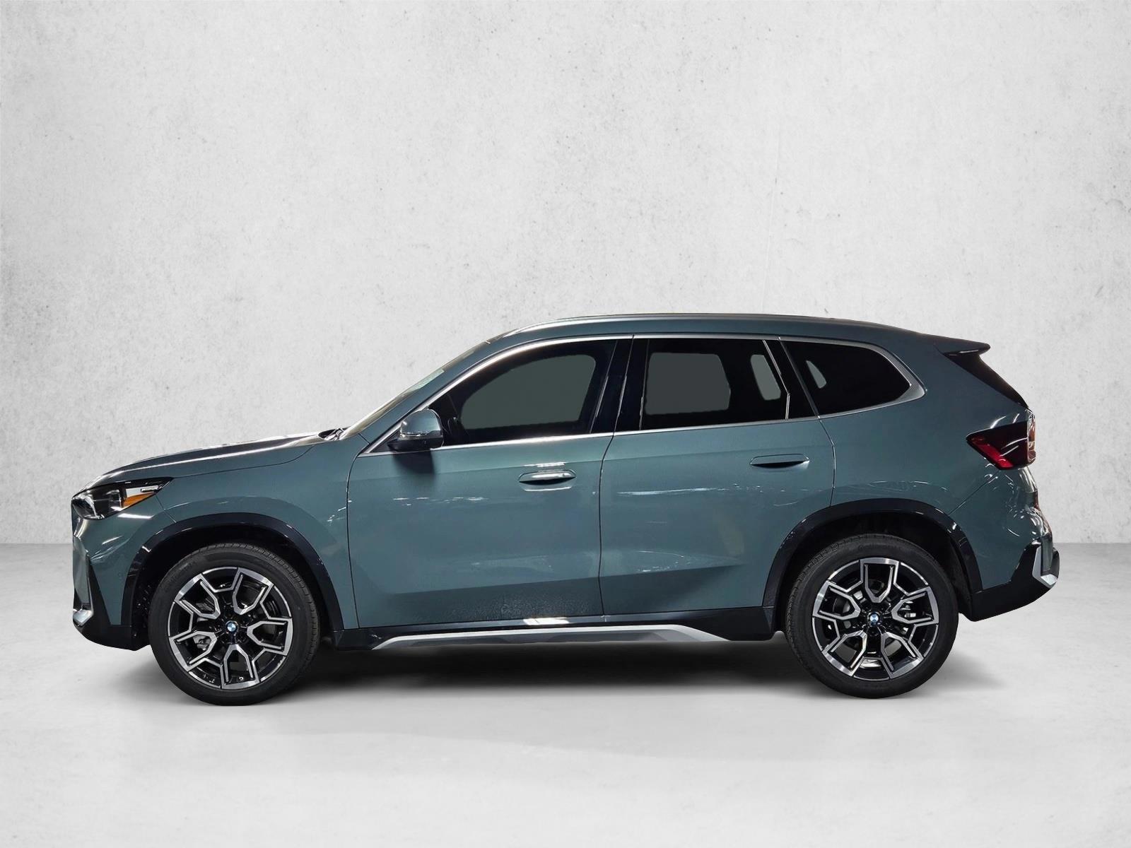 Thumbnail: 2026 BMW X1 - 2