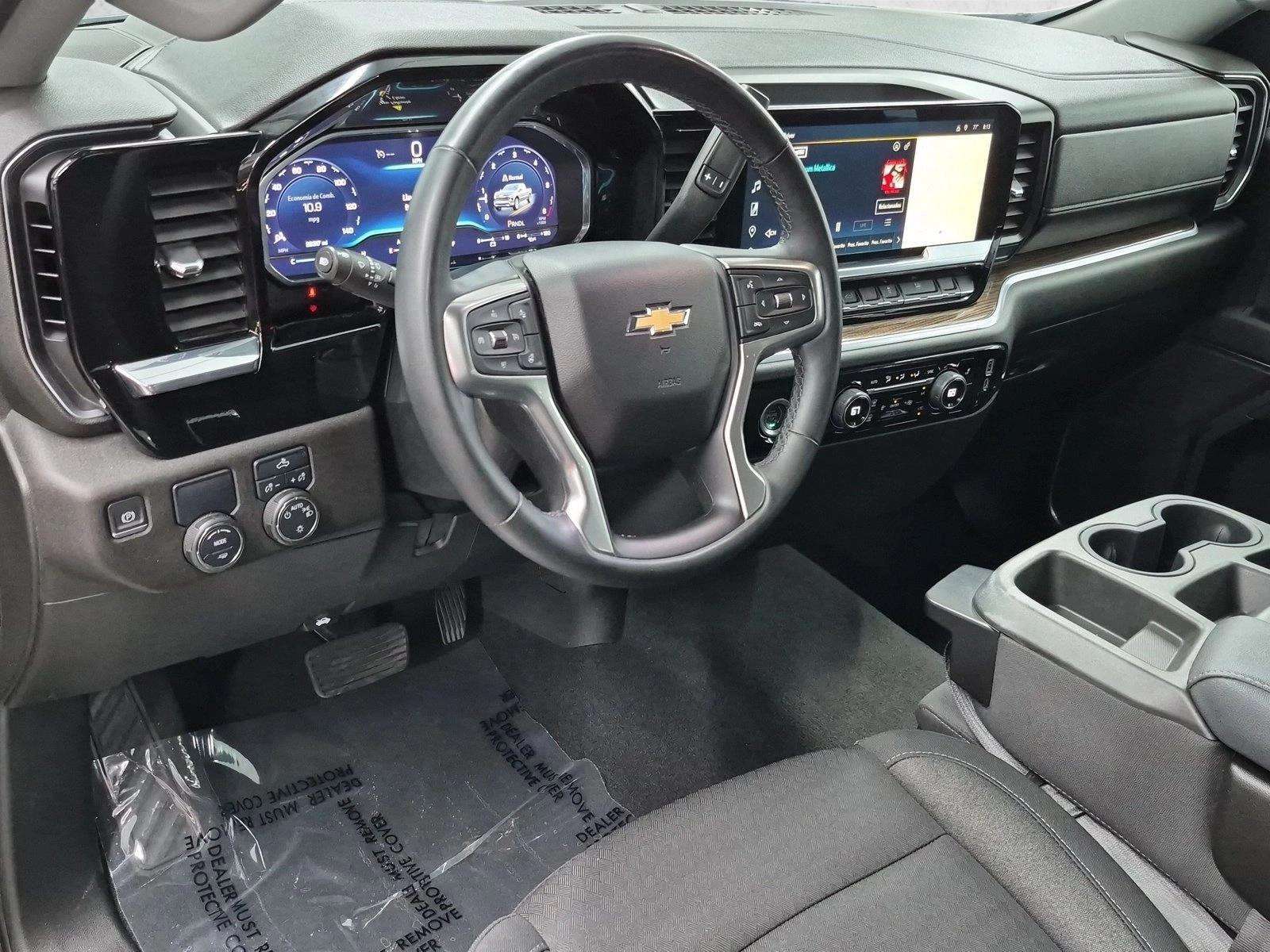 Thumbnail: 2023 Chevrolet Silverado 1500 - 3