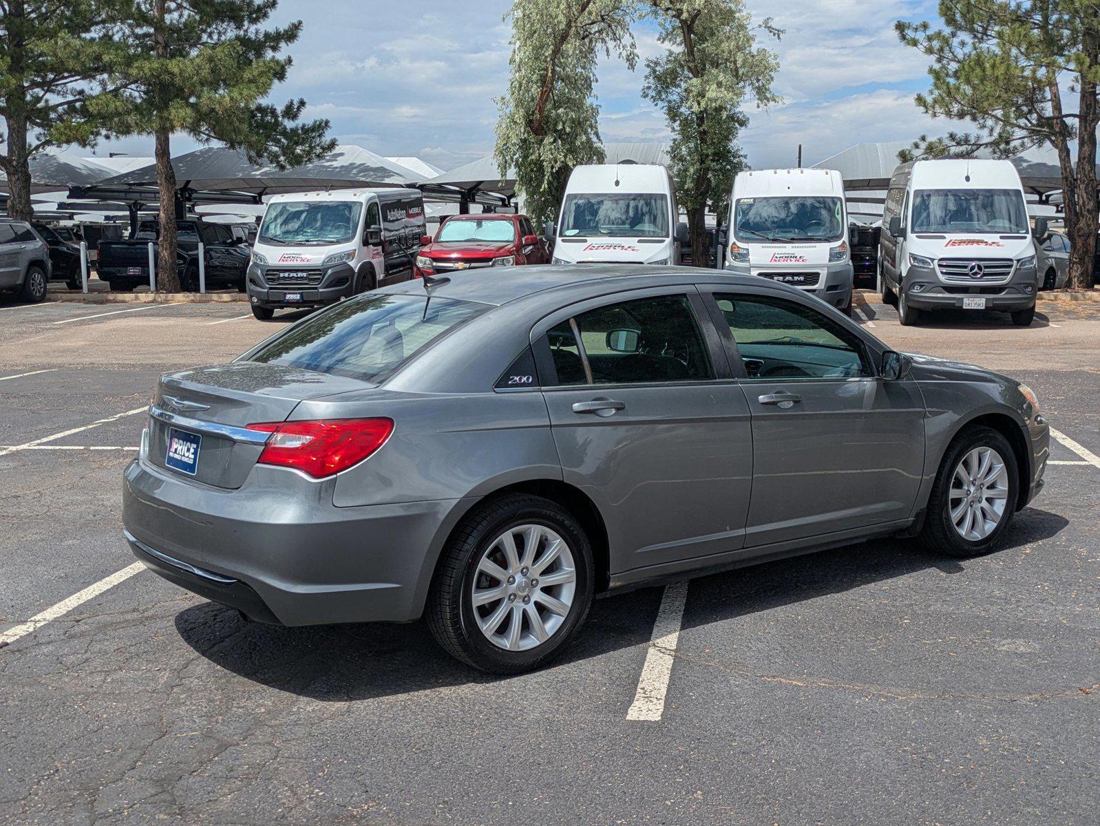 2012 Chrysler 200