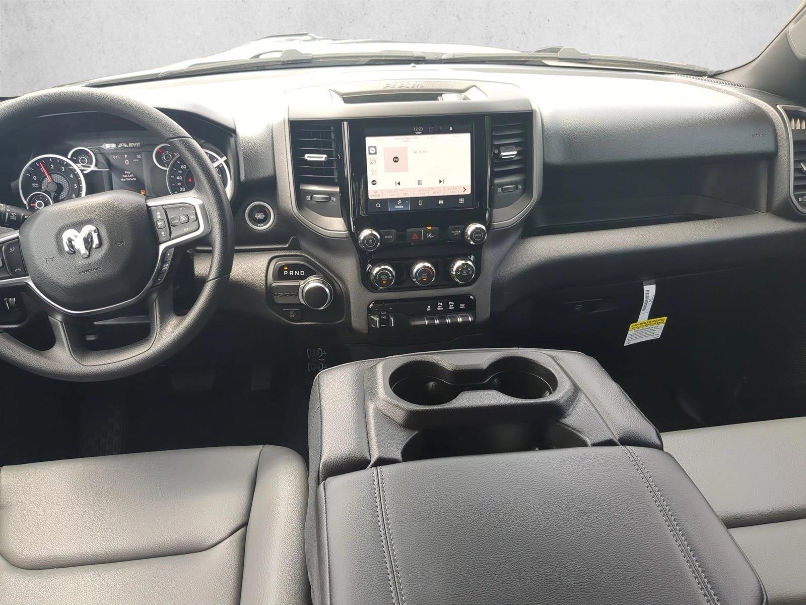 Thumbnail: 2026 RAM 1500 - 2
