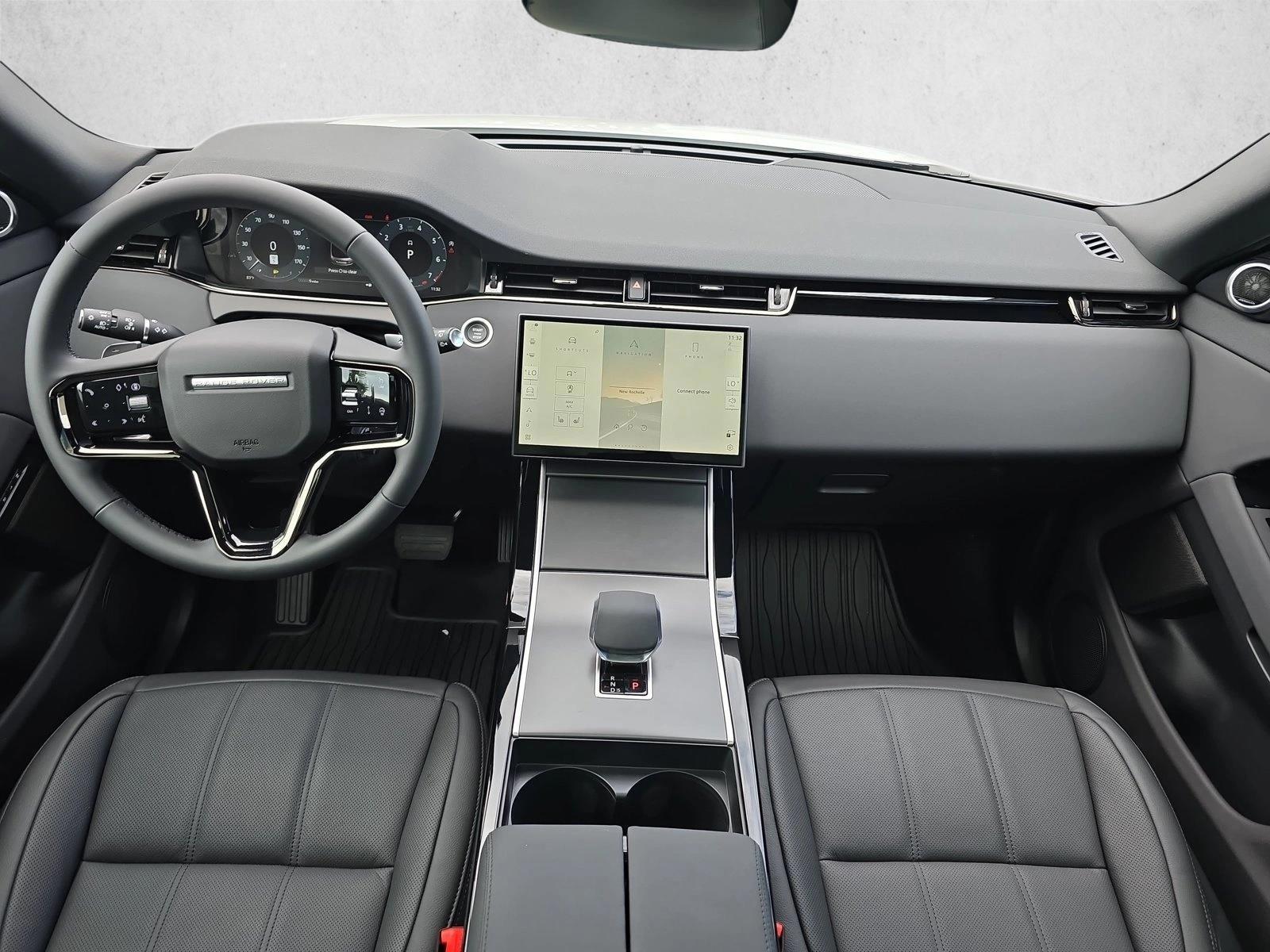 Thumbnail: 2026 Land Rover Range Rover Evoque - 3