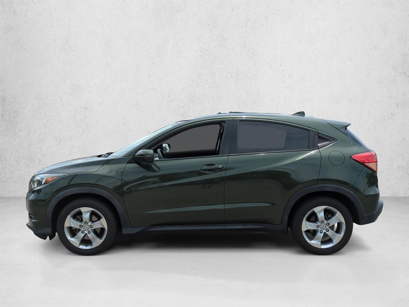 Thumbnail: 2016 Honda HR-V - 2