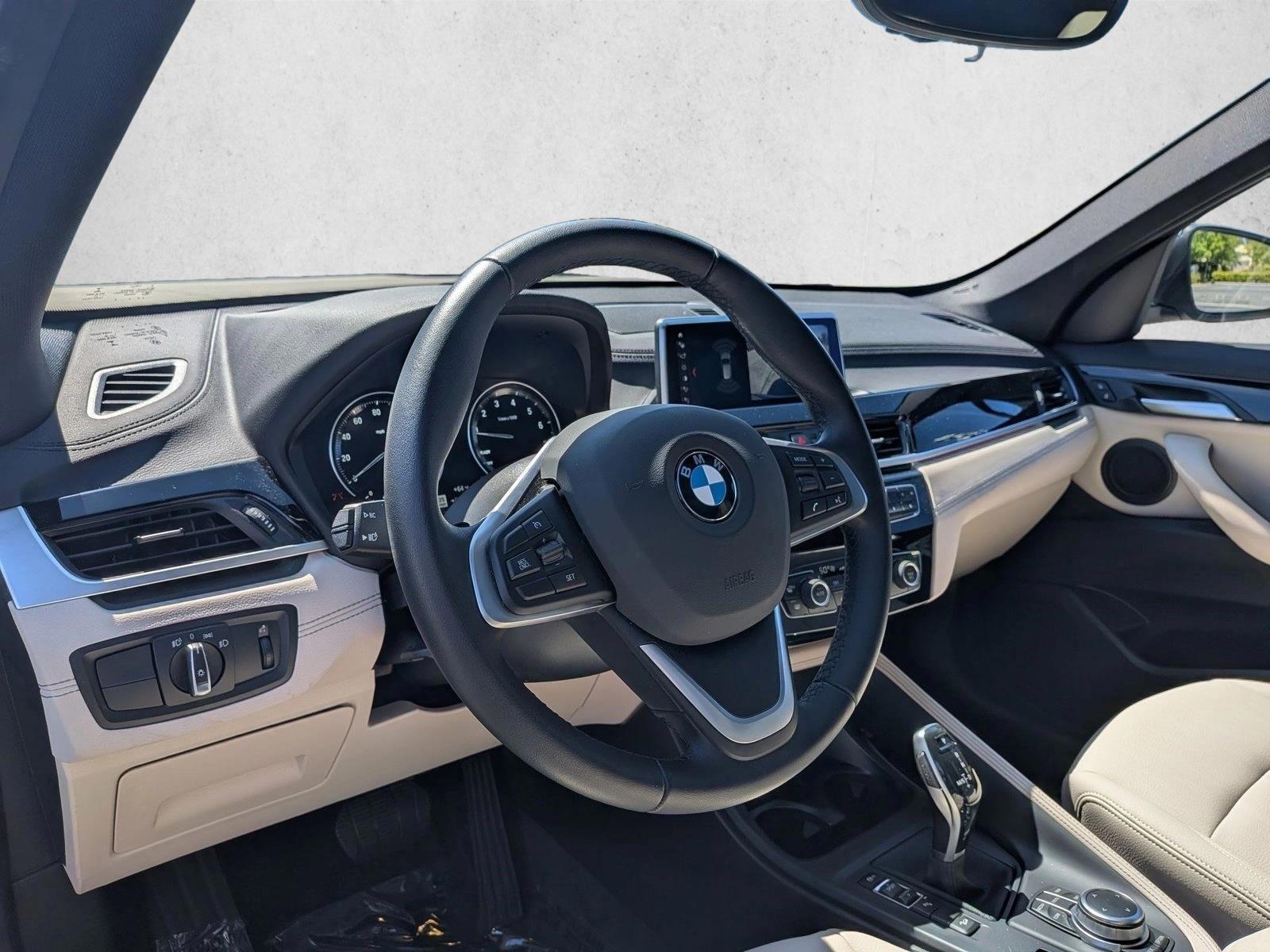 Thumbnail: 2022 BMW X1 - 3