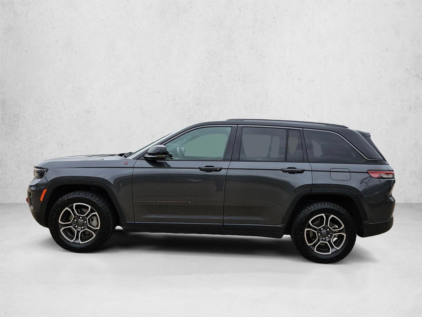 Thumbnail: 2022 Jeep Grand Cherokee - 2
