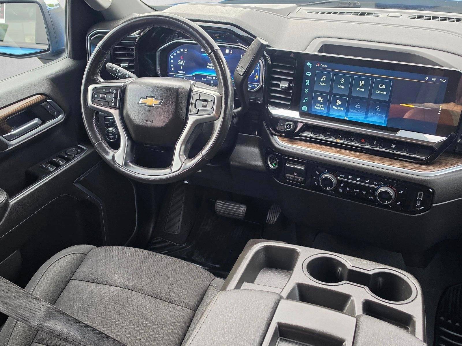 Thumbnail: 2022 Chevrolet Silverado 1500 - 4