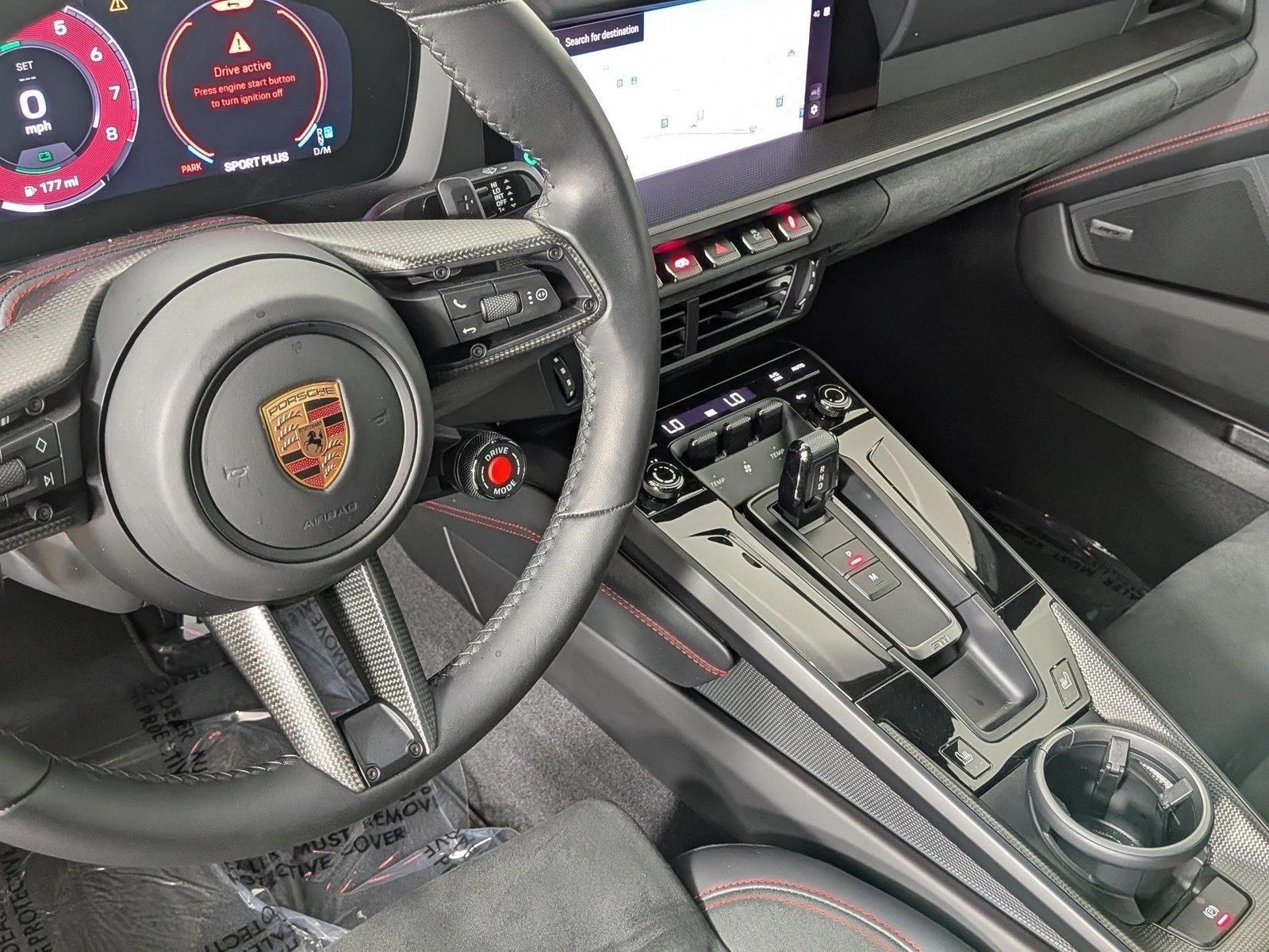 Thumbnail: 2026 Porsche 911 - 4