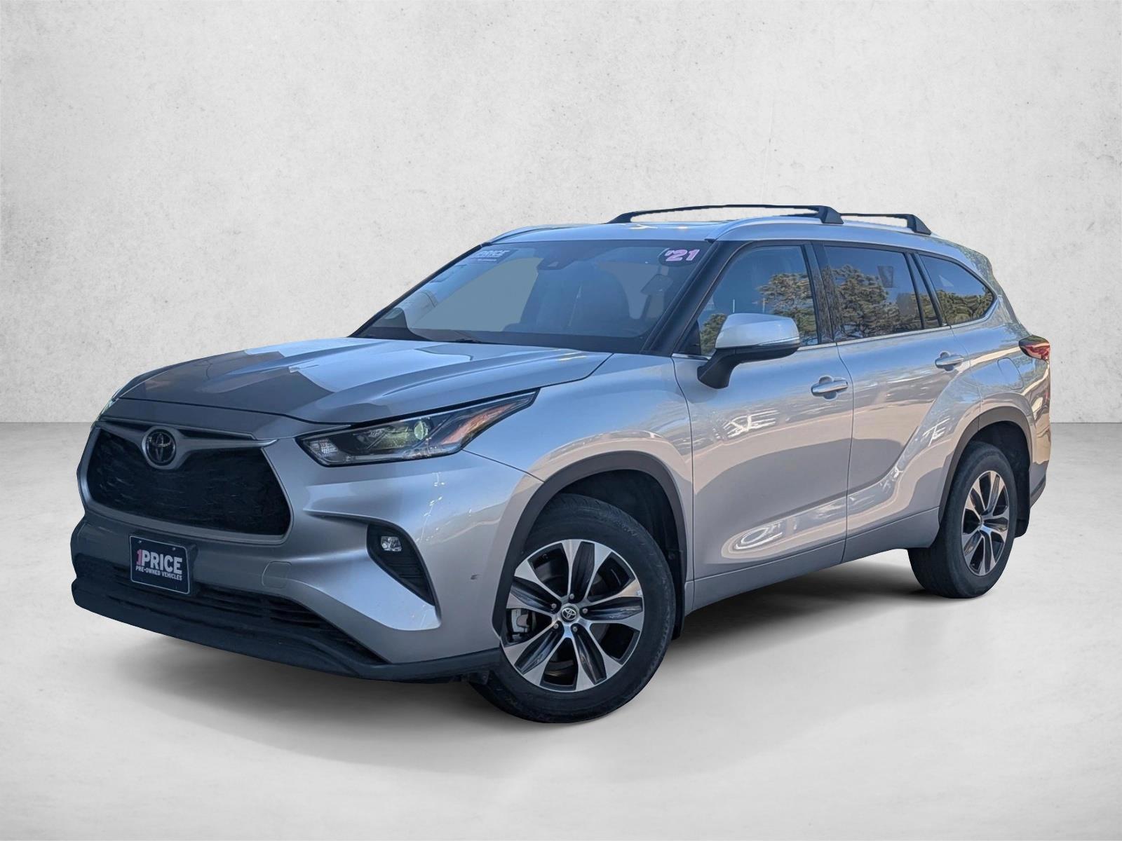 2021 Toyota Highlander XLE 4x4 V6's photo