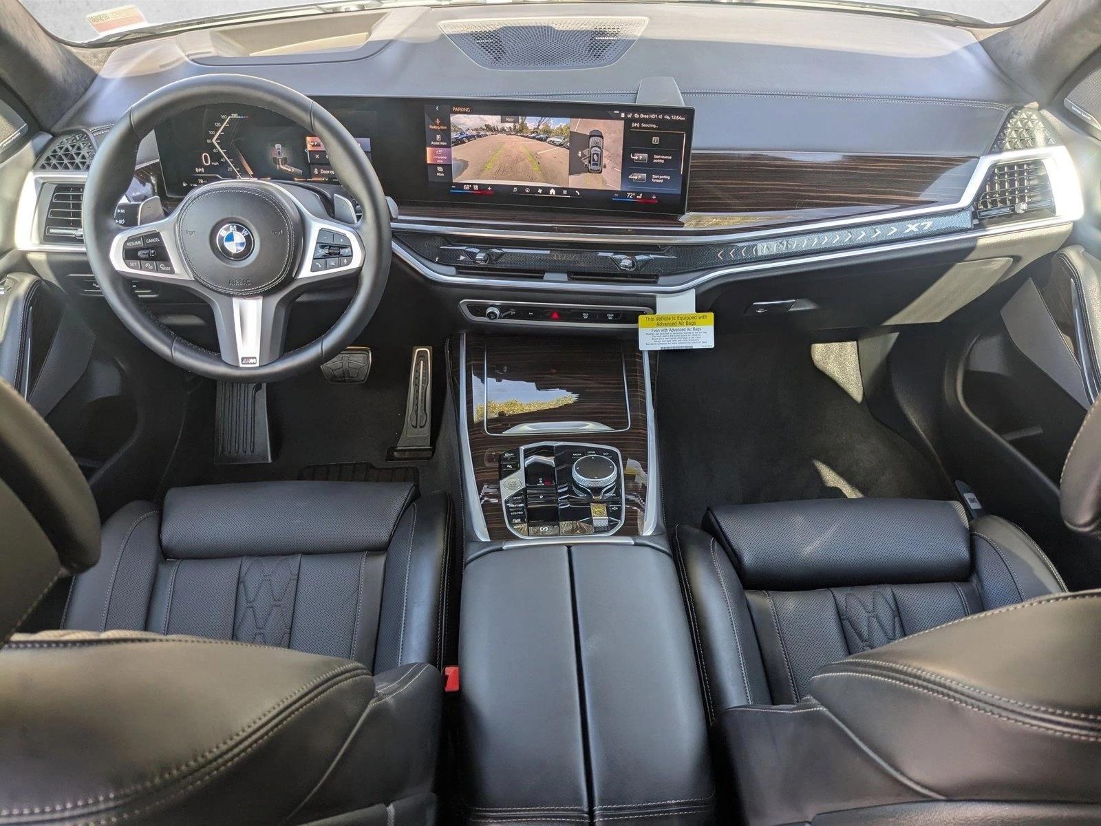 2026 BMW X7 40i - Photo 14