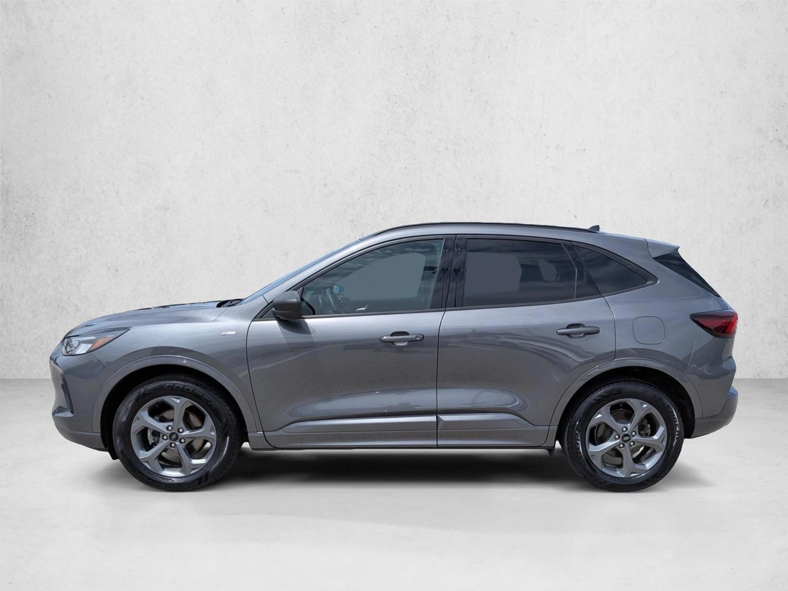 Thumbnail: 2023 Ford Escape - 2