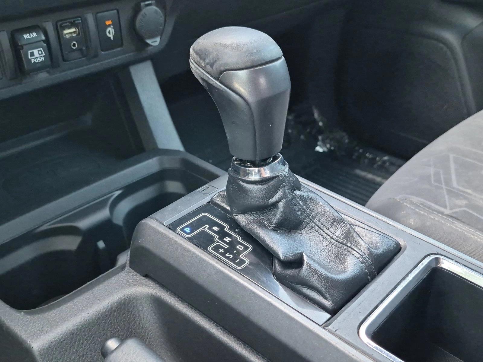 2018 Toyota Tacoma TRD Off Road - Photo 12