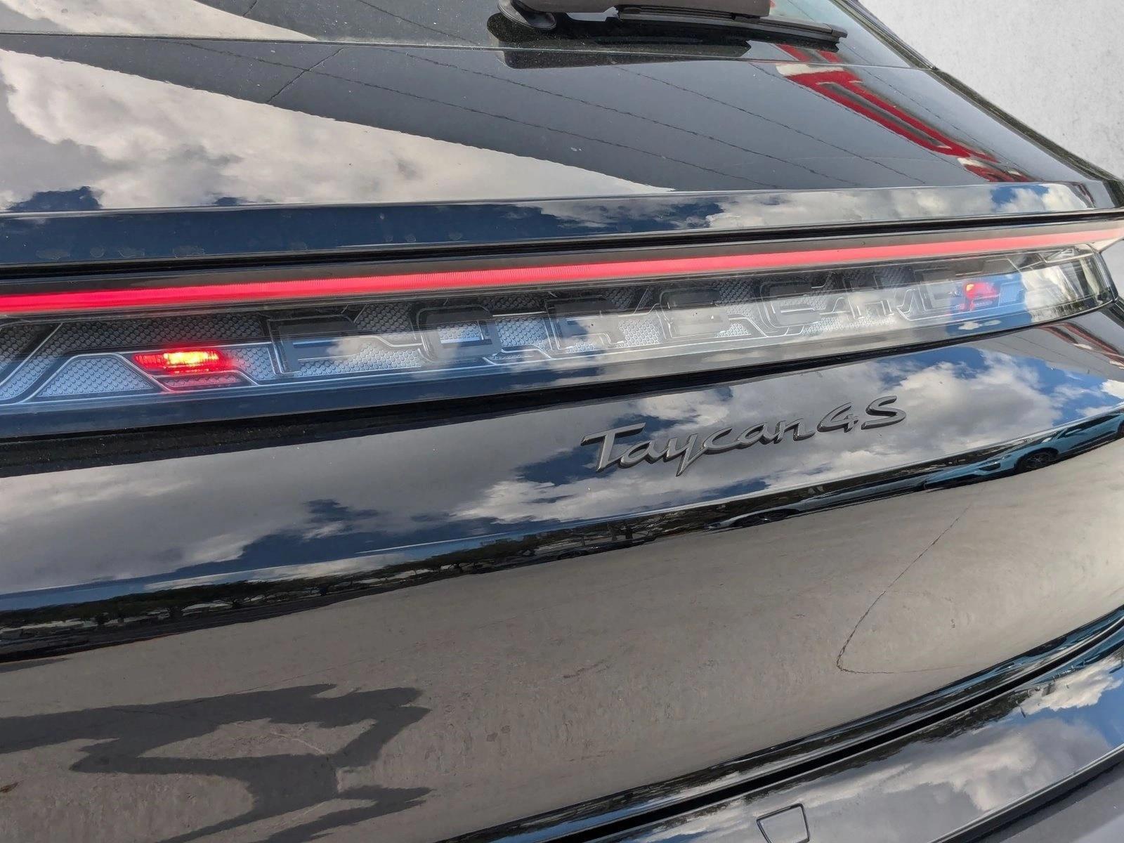 2024 Porsche Taycan S - Photo 12