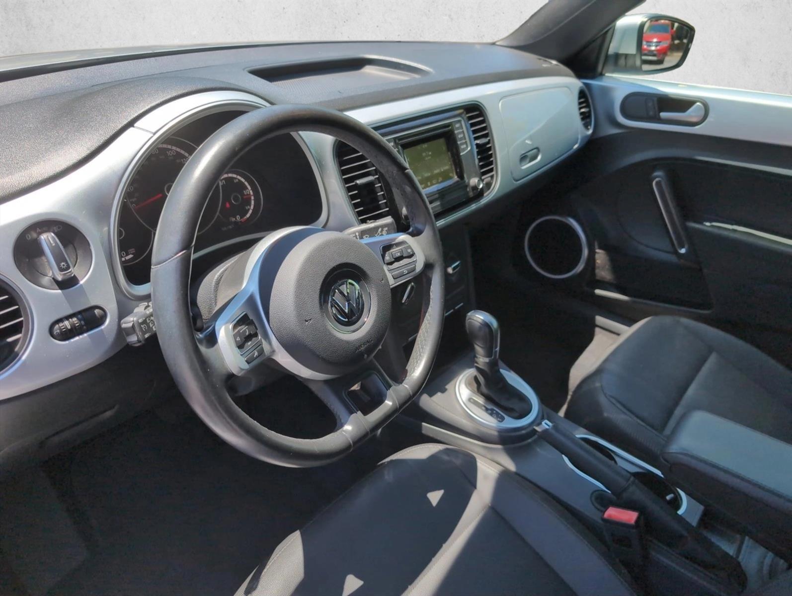 Thumbnail: 2016 Volkswagen Beetle - 2