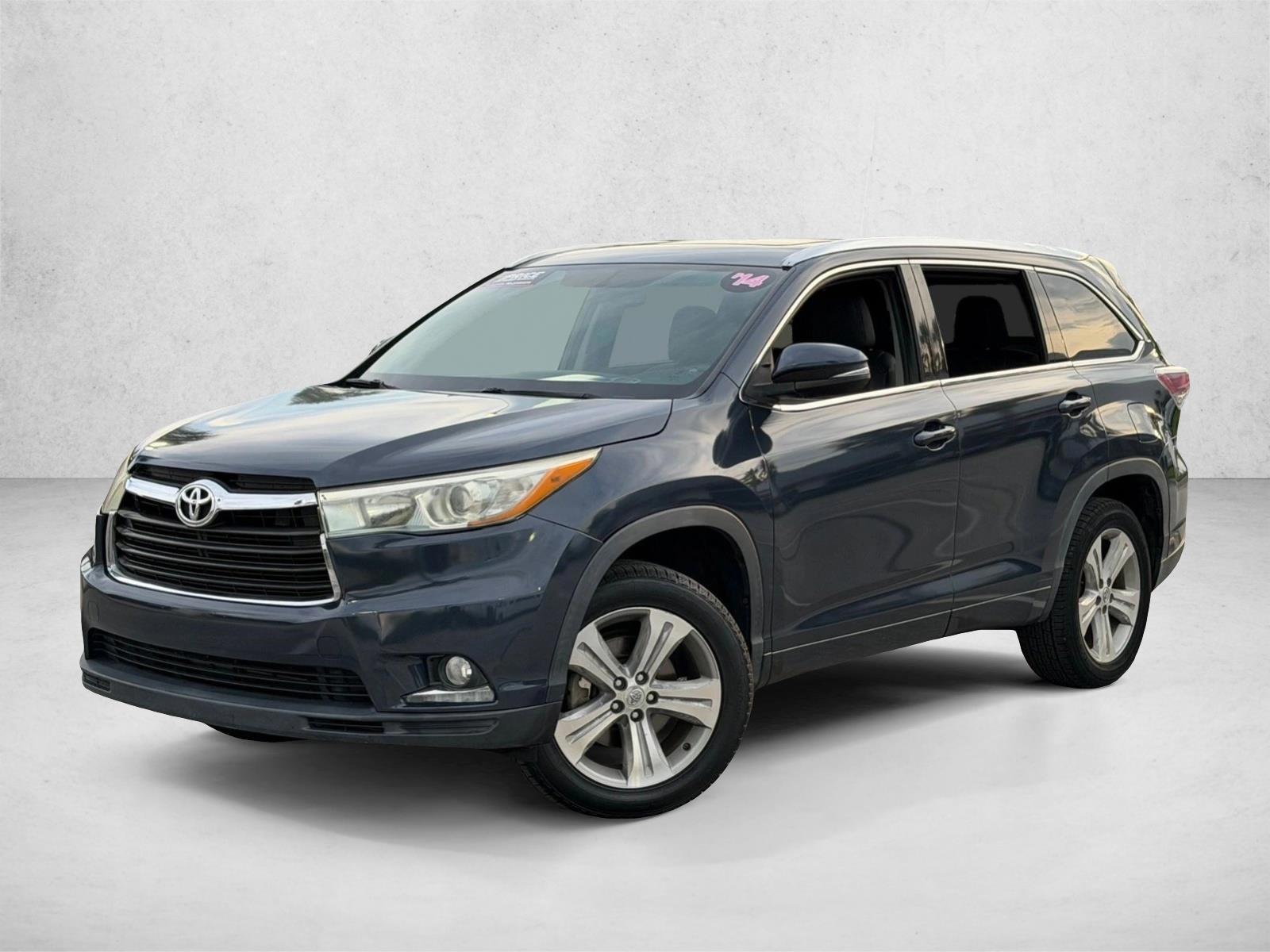 Thumbnail: 2014 Toyota Highlander - 1