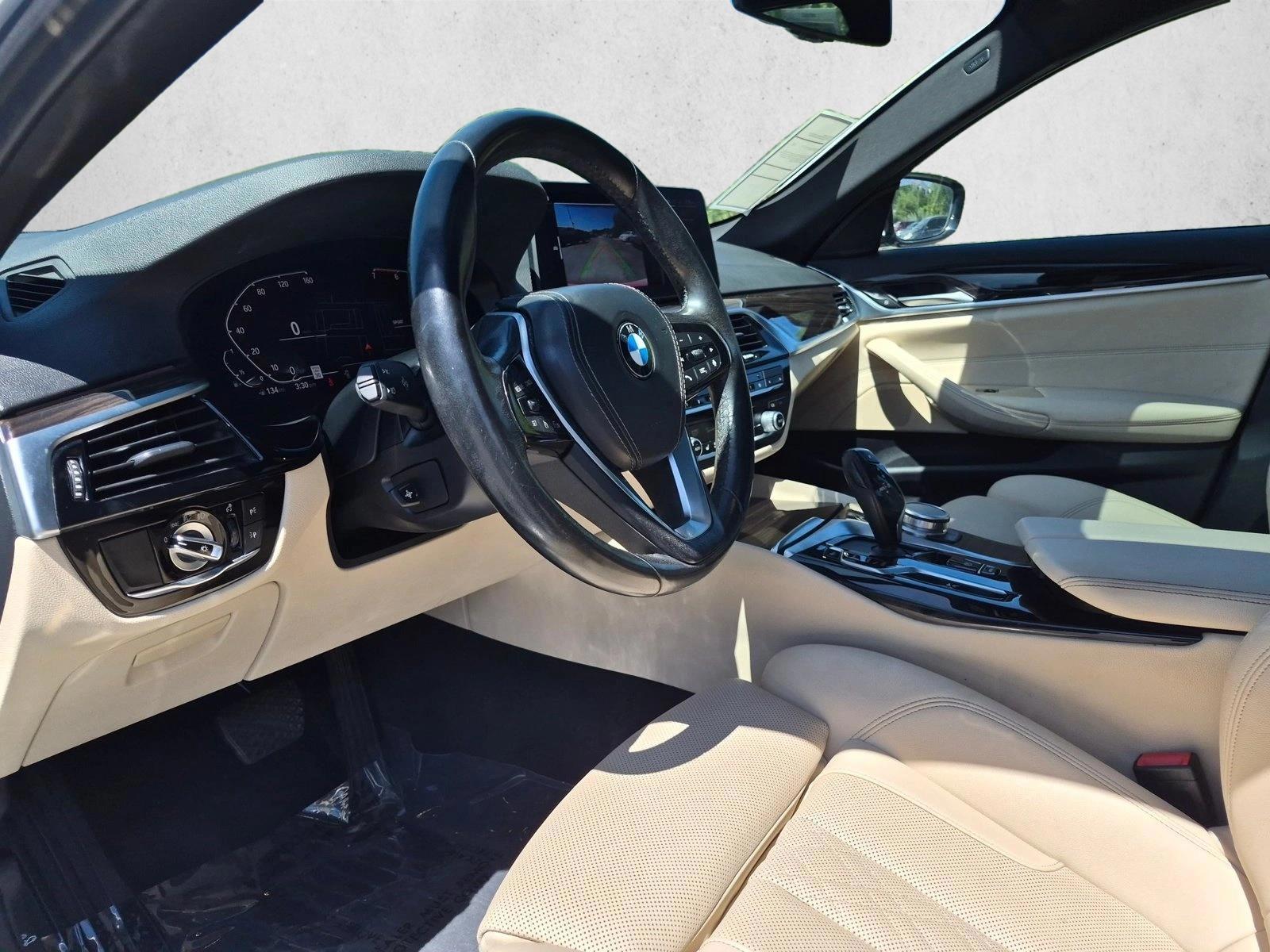 2021 BMW 5 Series 530i - Photo 12