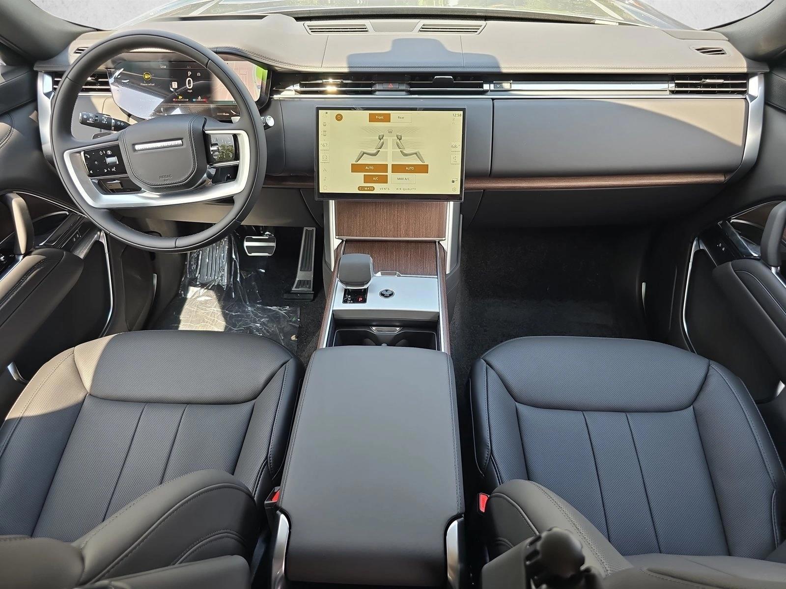 Thumbnail: 2026 Land Rover Range Rover - 3