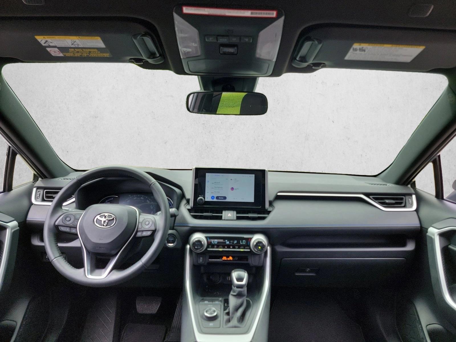 Thumbnail: 2023 Toyota RAV4 - 3
