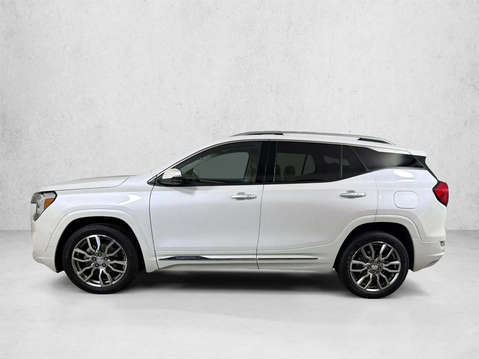 Thumbnail: 2022 GMC Terrain - 2