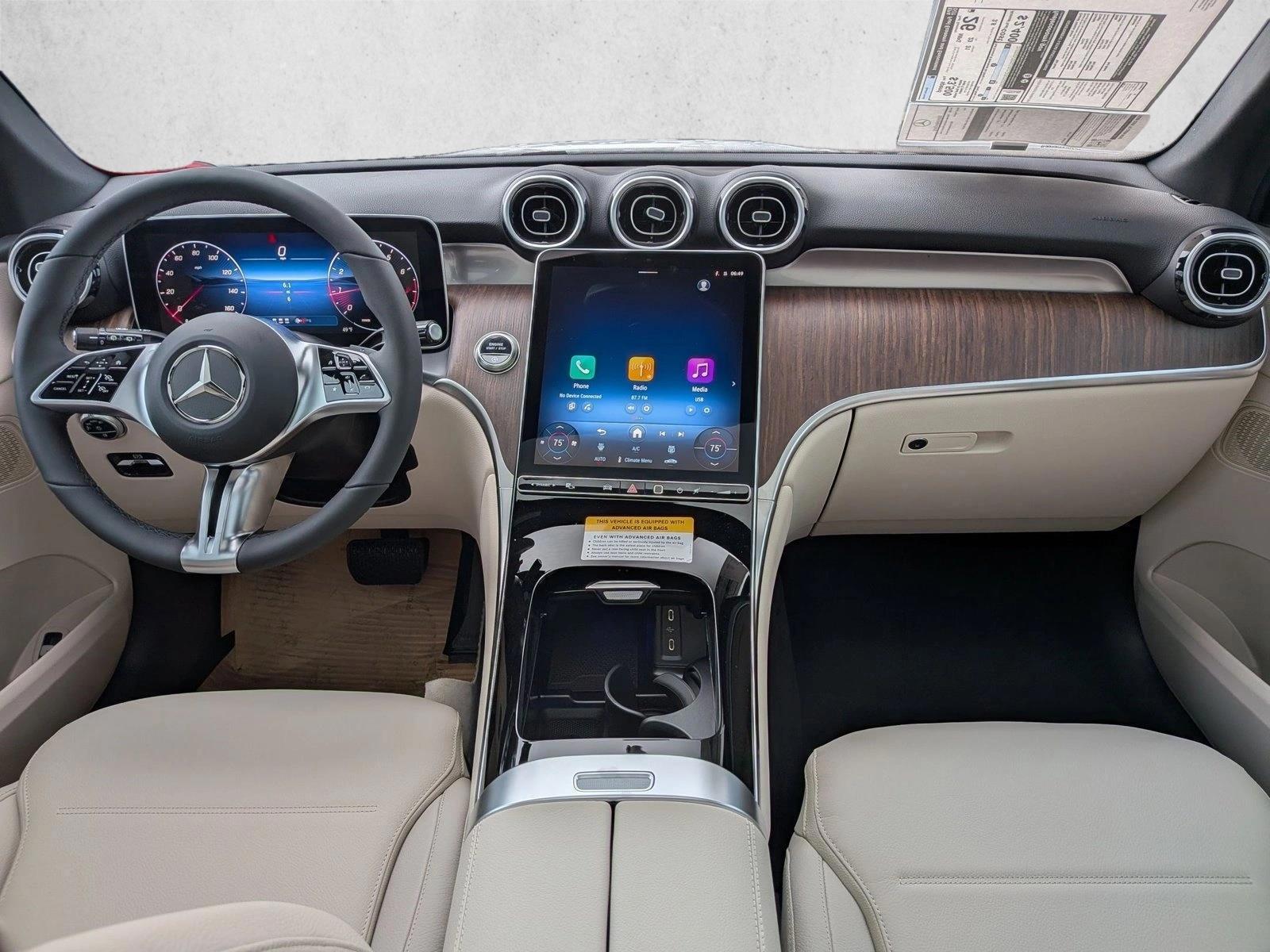 Thumbnail: 2026 Mercedes-Benz GLC - 3
