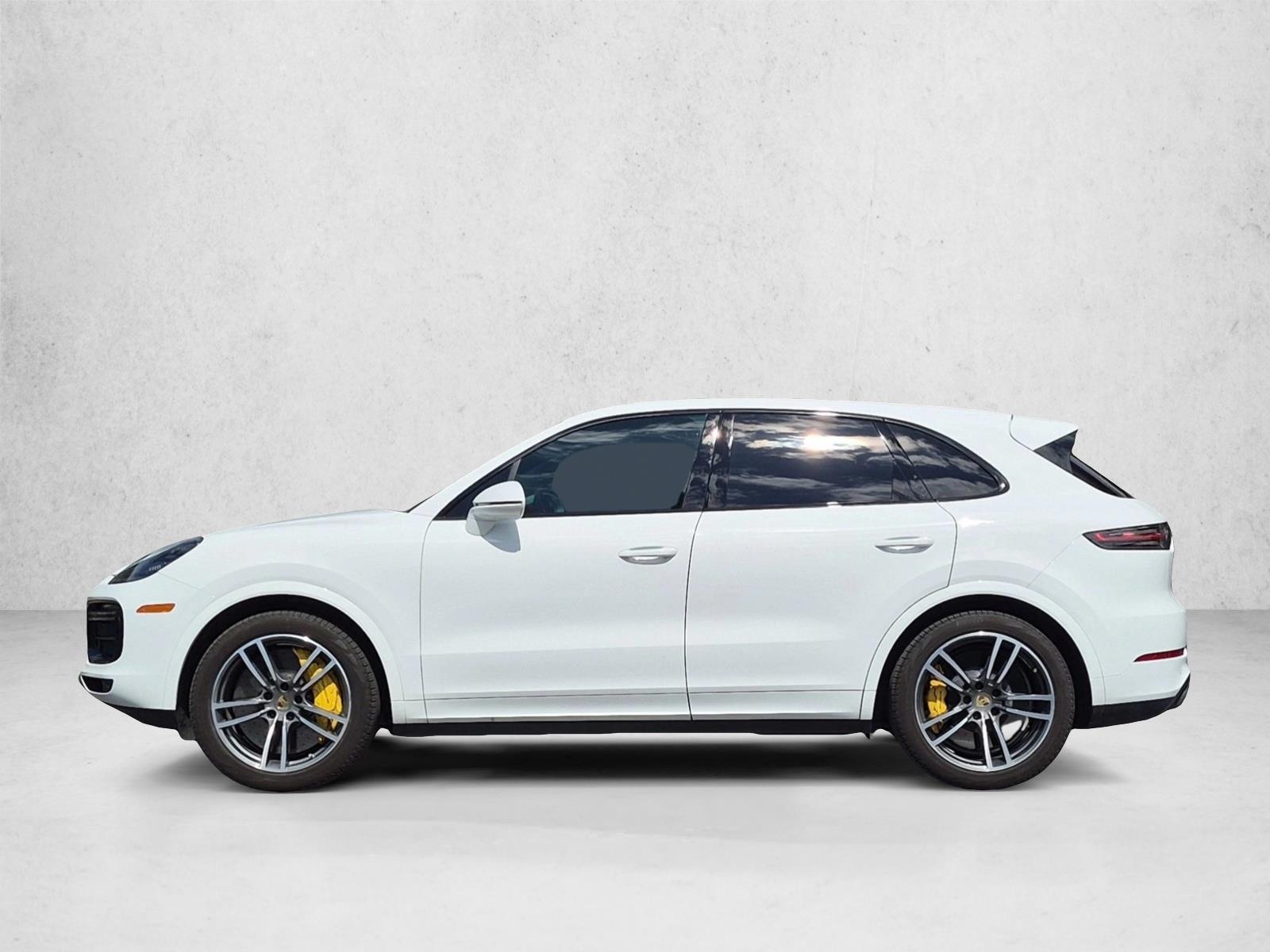 Thumbnail: 2019 Porsche Cayenne - 2