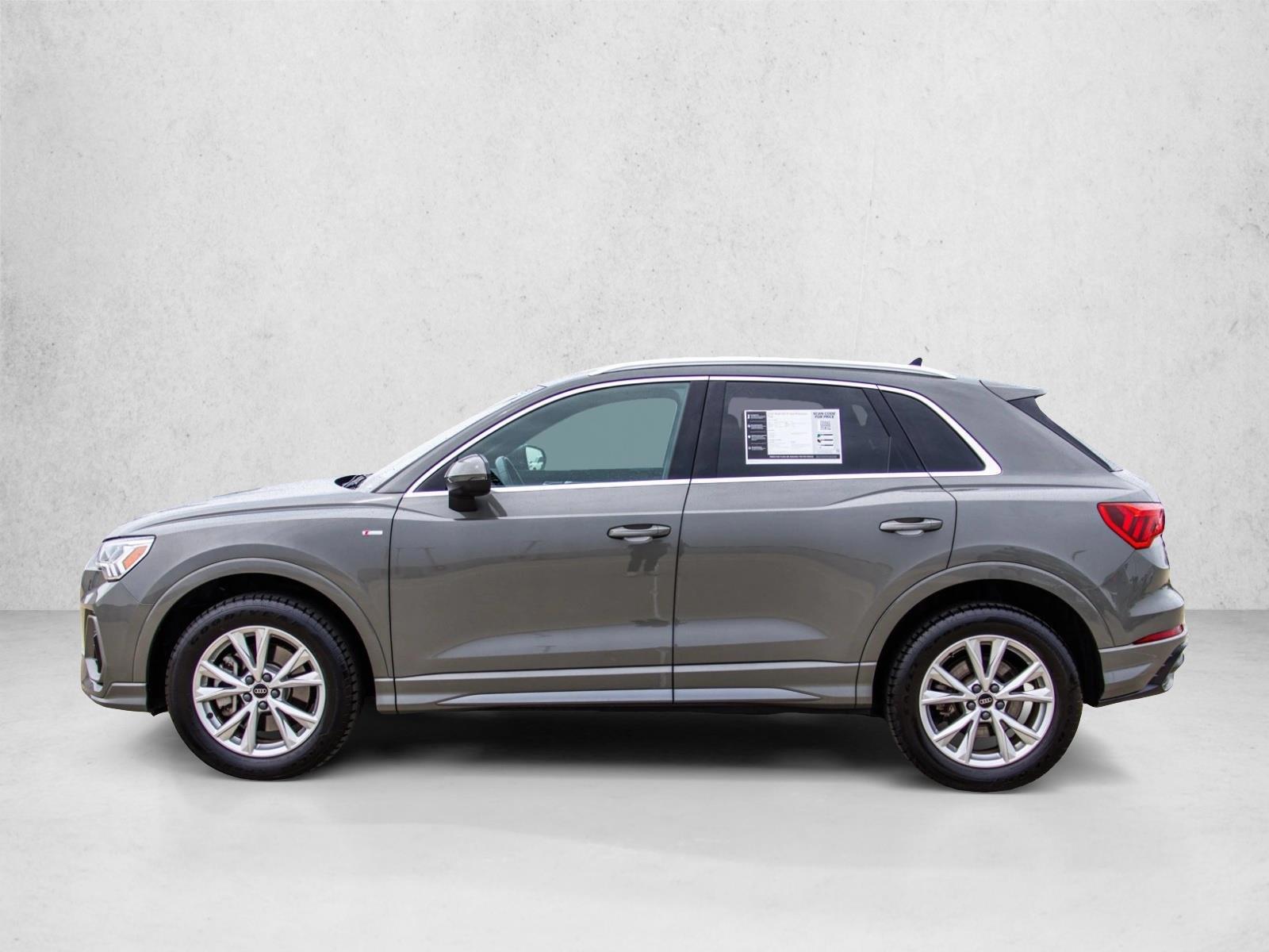 Thumbnail: 2022 Audi Q3 - 2