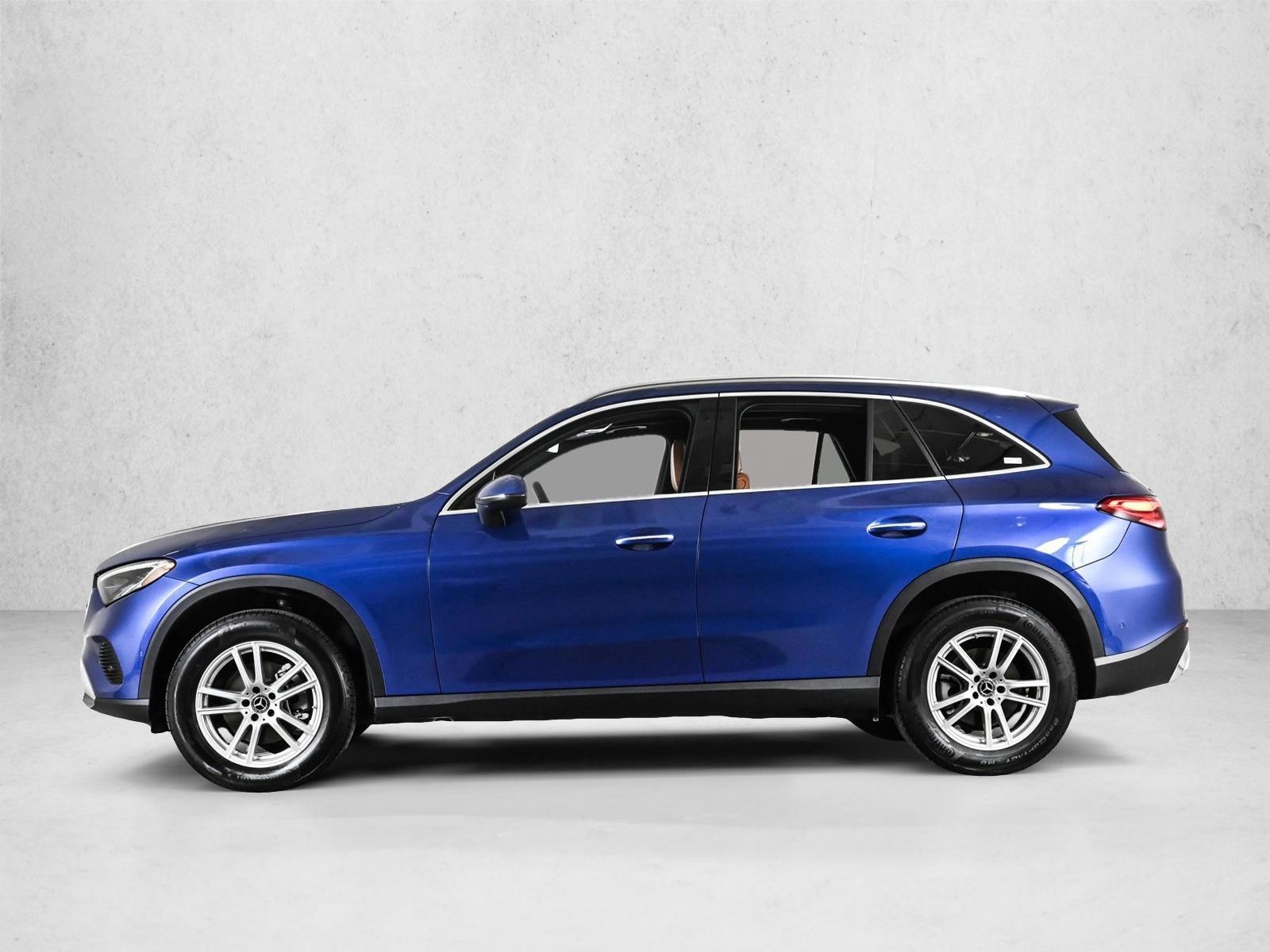 Thumbnail: 2023 Mercedes-Benz GLC - 2