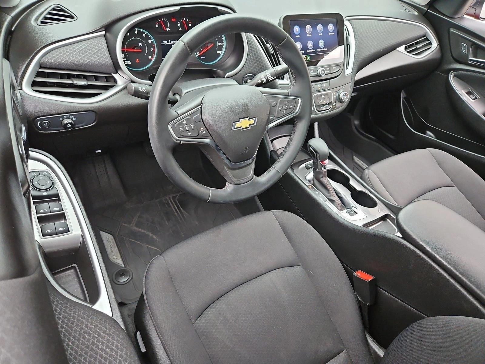 Thumbnail: 2024 Chevrolet Malibu - 3