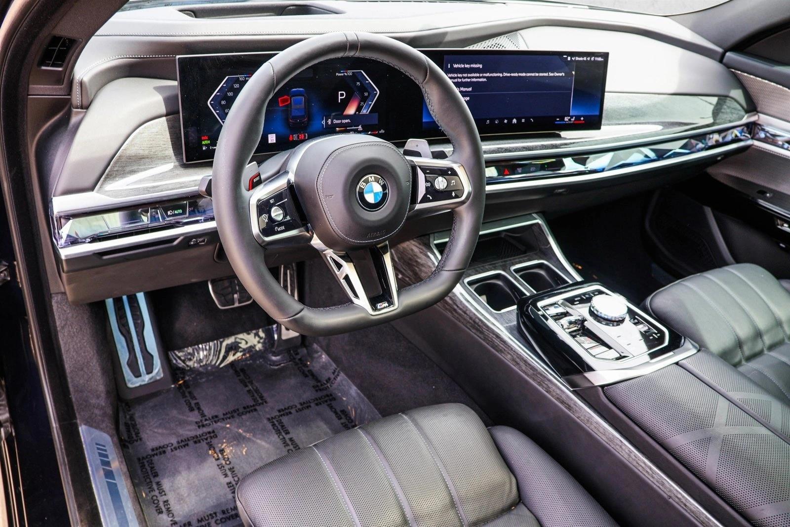 Thumbnail: 2023 BMW 7 Series - 3