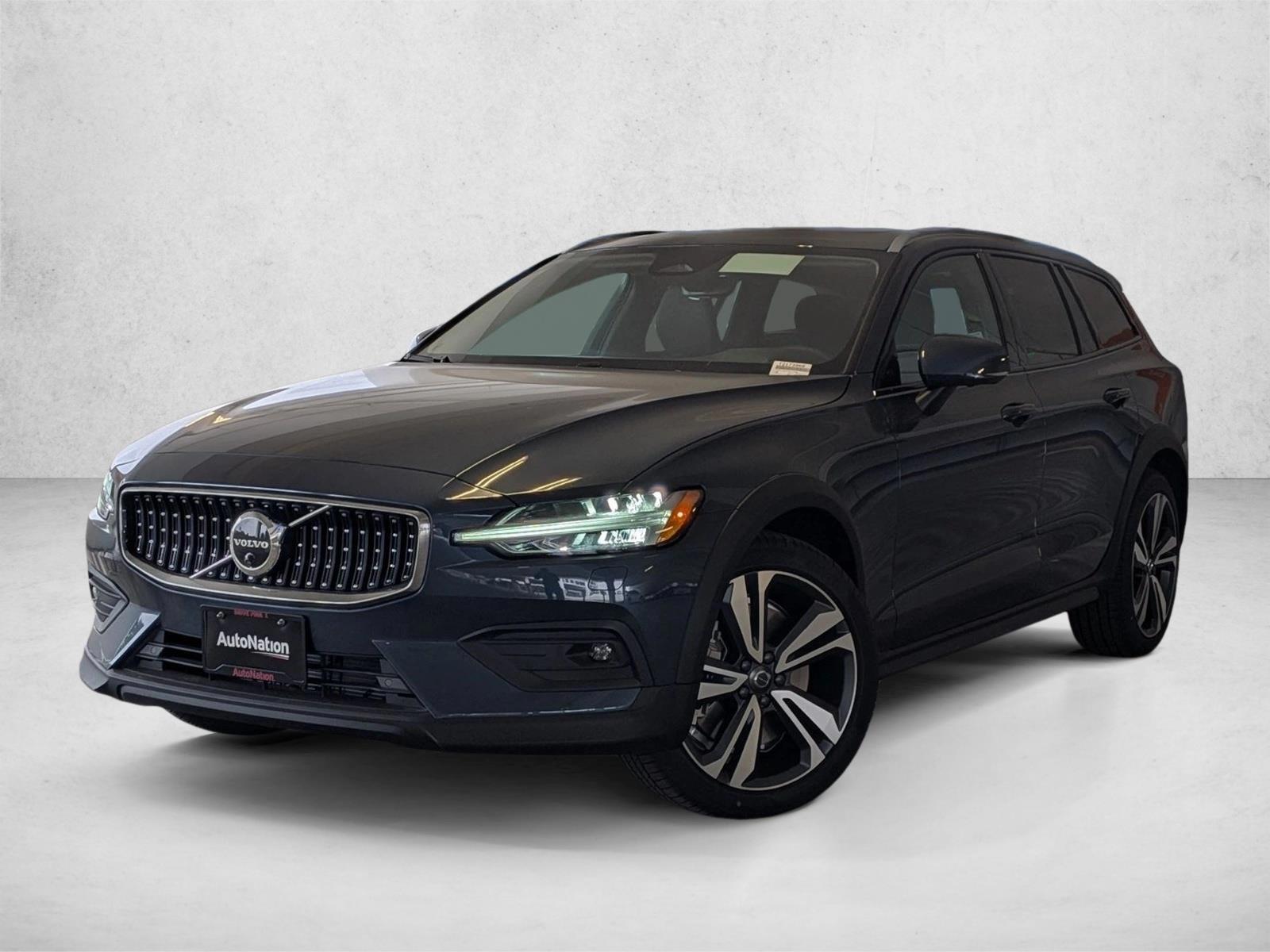 Thumbnail: 2026 Volvo S60 - 1
